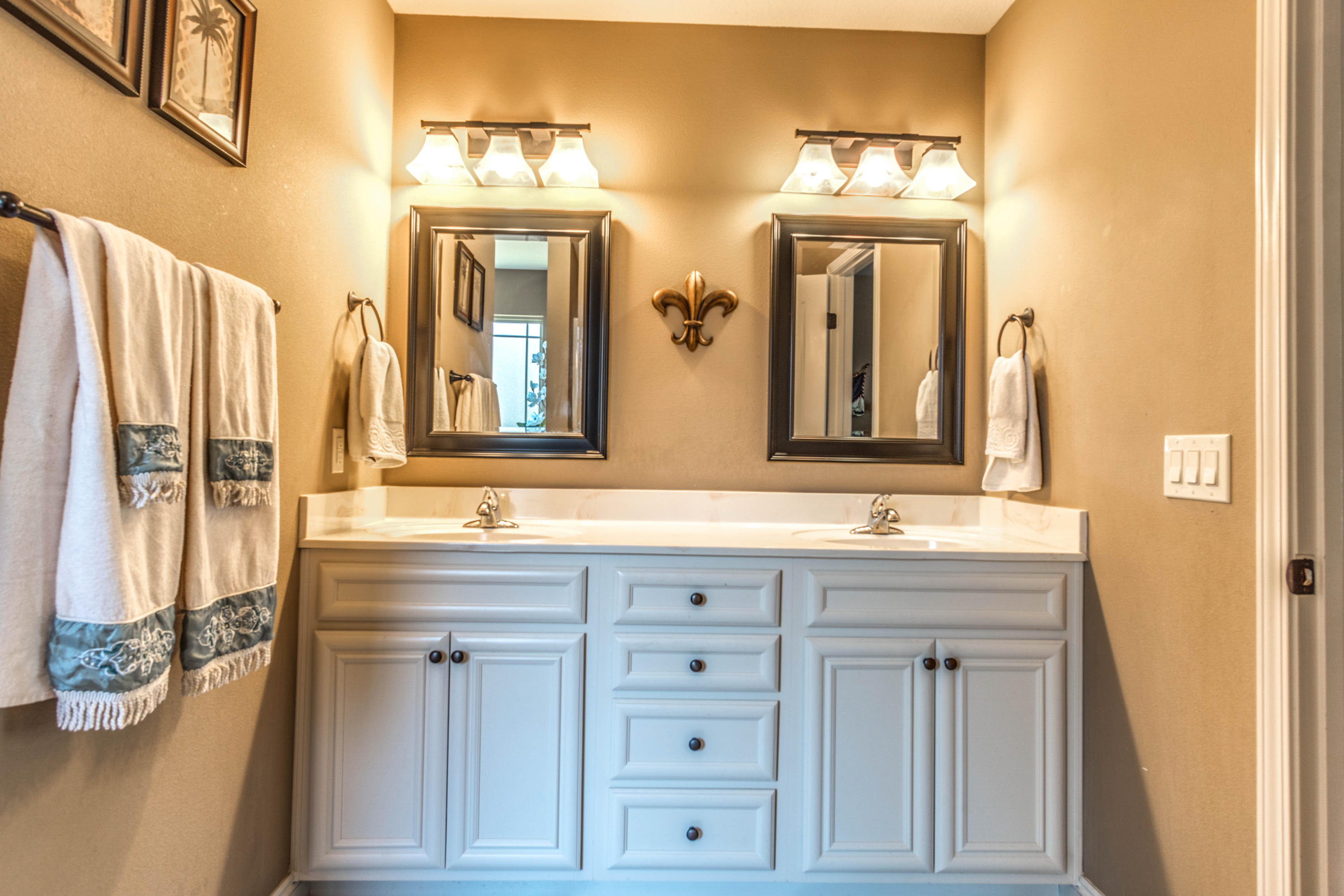 NAVARRE FIRST ADD - Residential