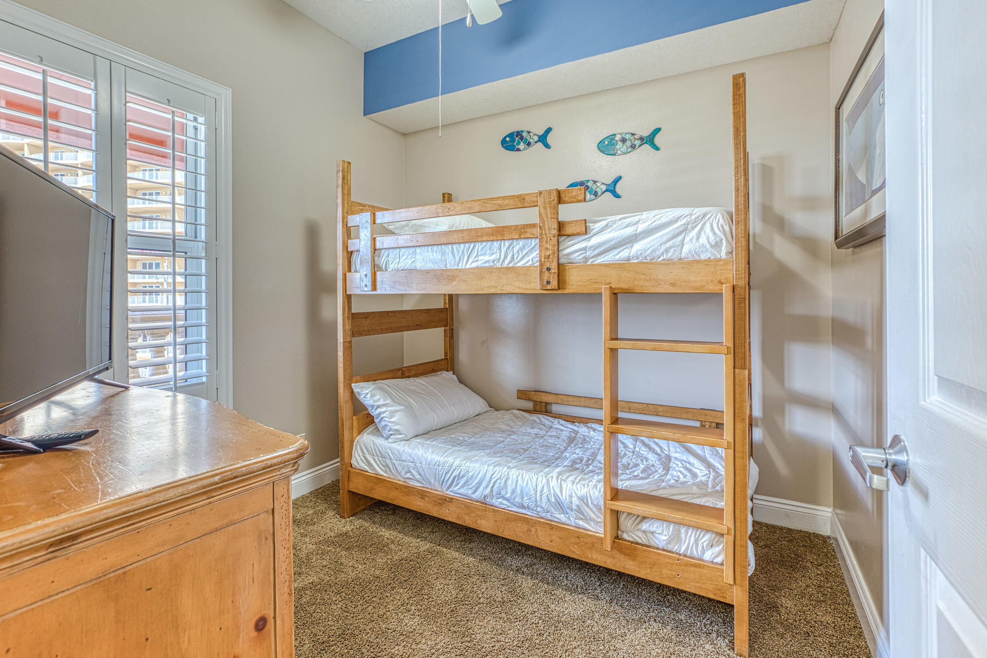 Calypso Towers II - Residential