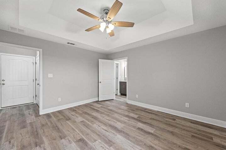 SEABREEZE VILLAS - Residential