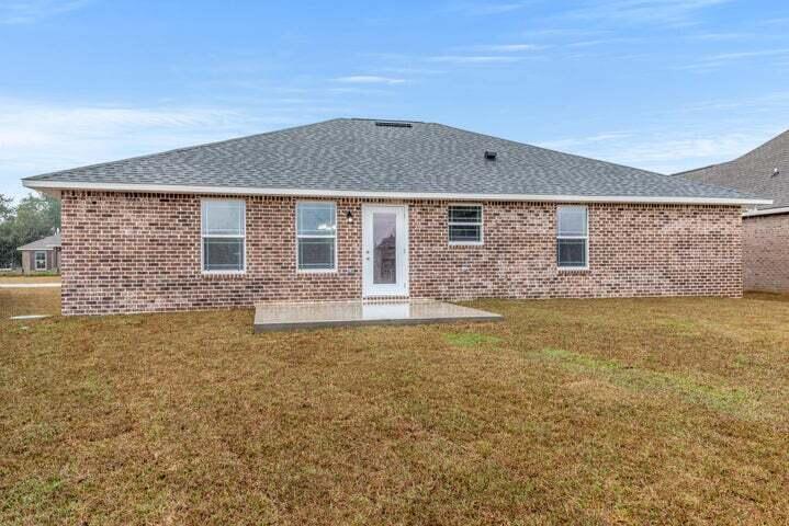 SEABREEZE VILLAS - Residential