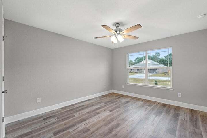 SEABREEZE VILLAS - Residential