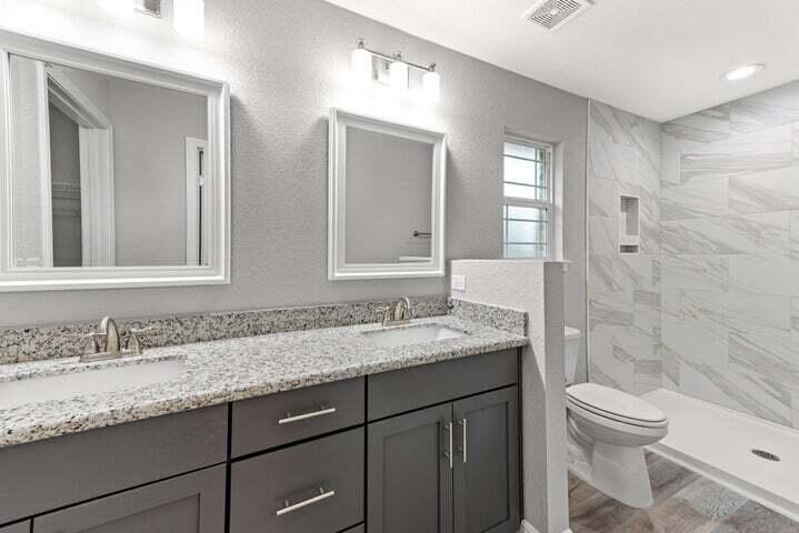 SEABREEZE VILLAS - Residential