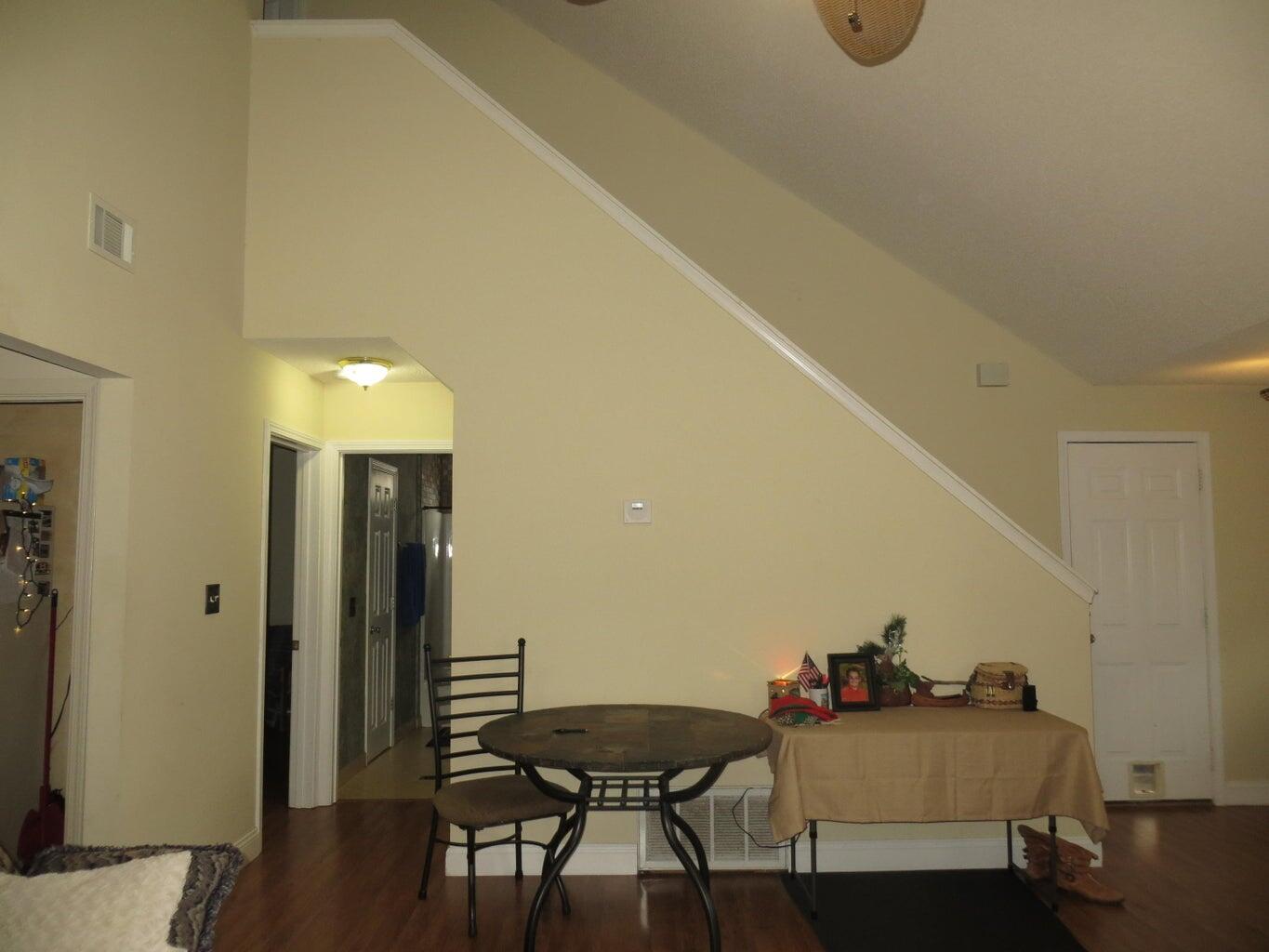 WYNNEHAVEN BEACH ESTATES - Residential Lease