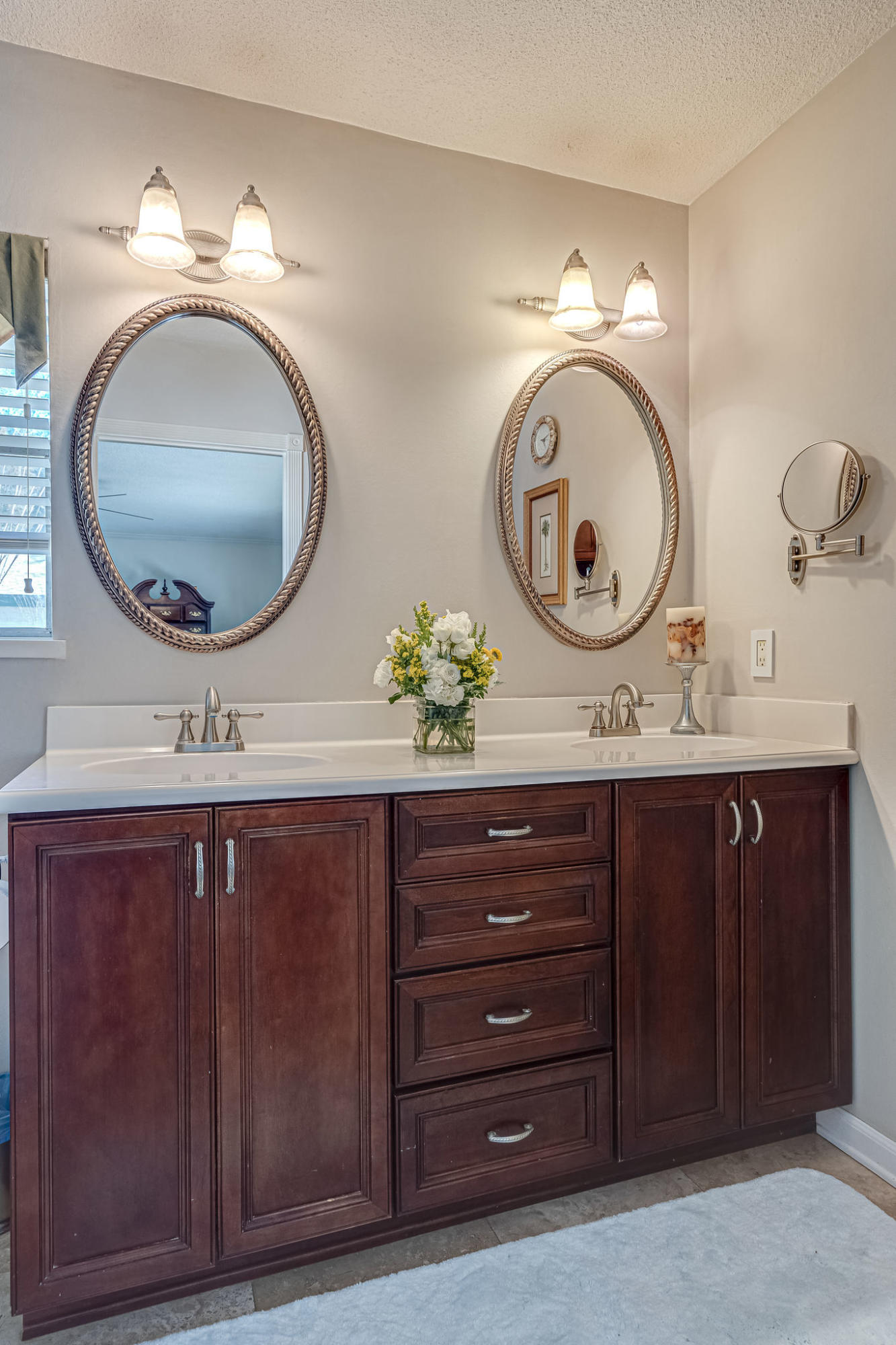 LAKE SHARON ESTATES - Residential