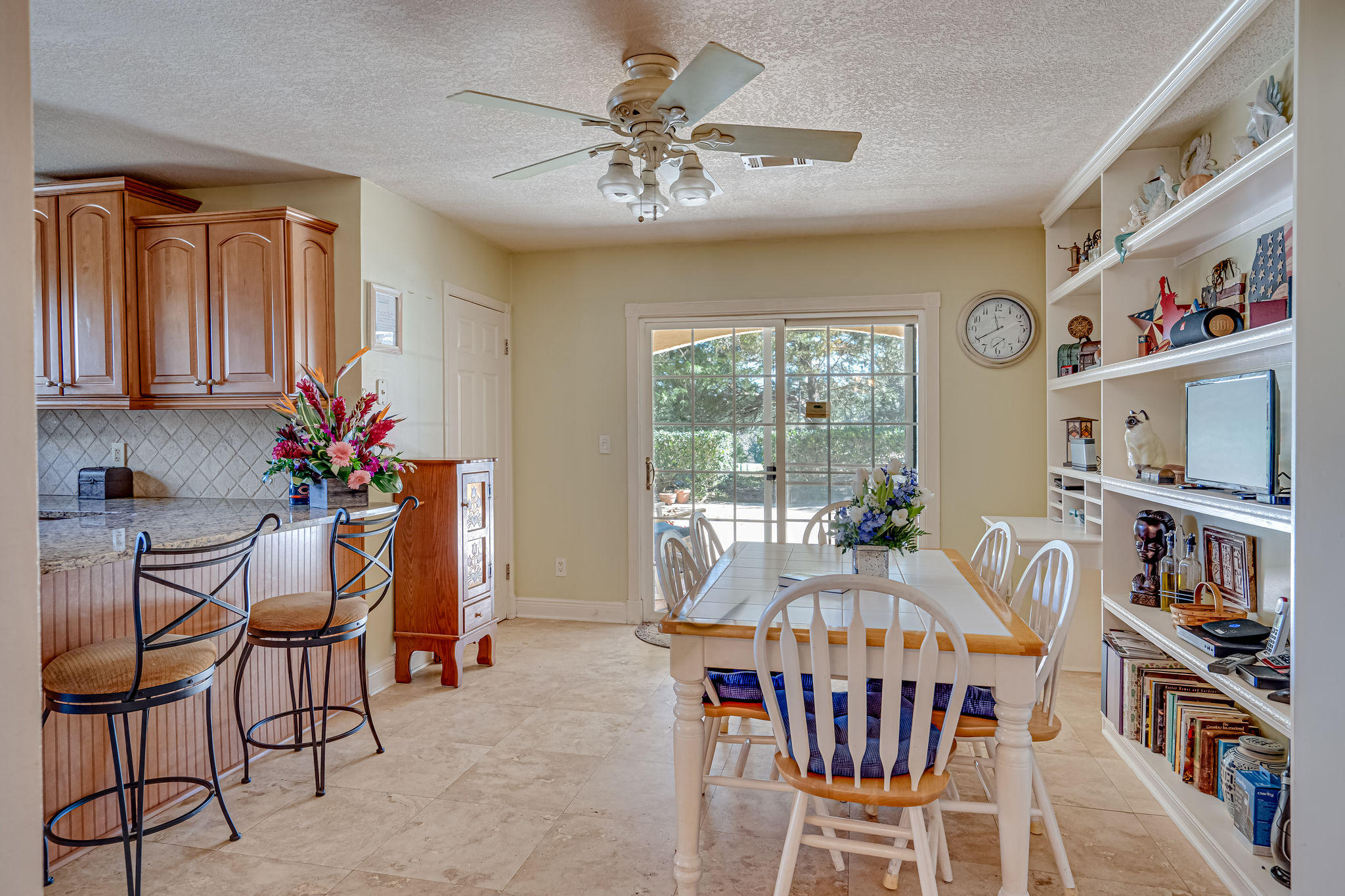 LAKE SHARON ESTATES - Residential