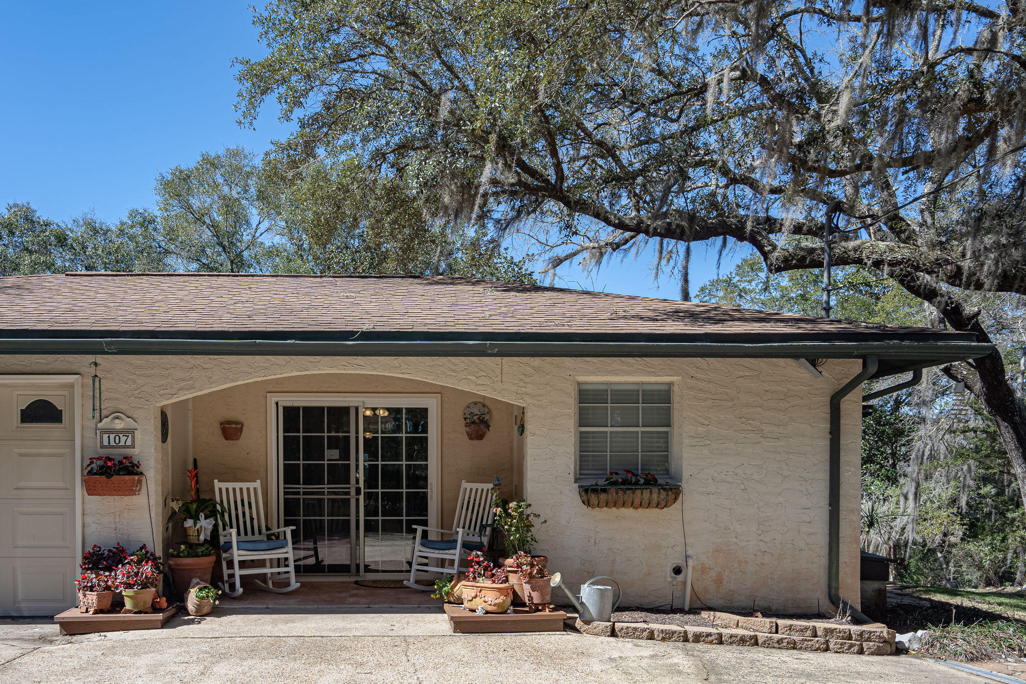 LAKE SHARON ESTATES - Residential