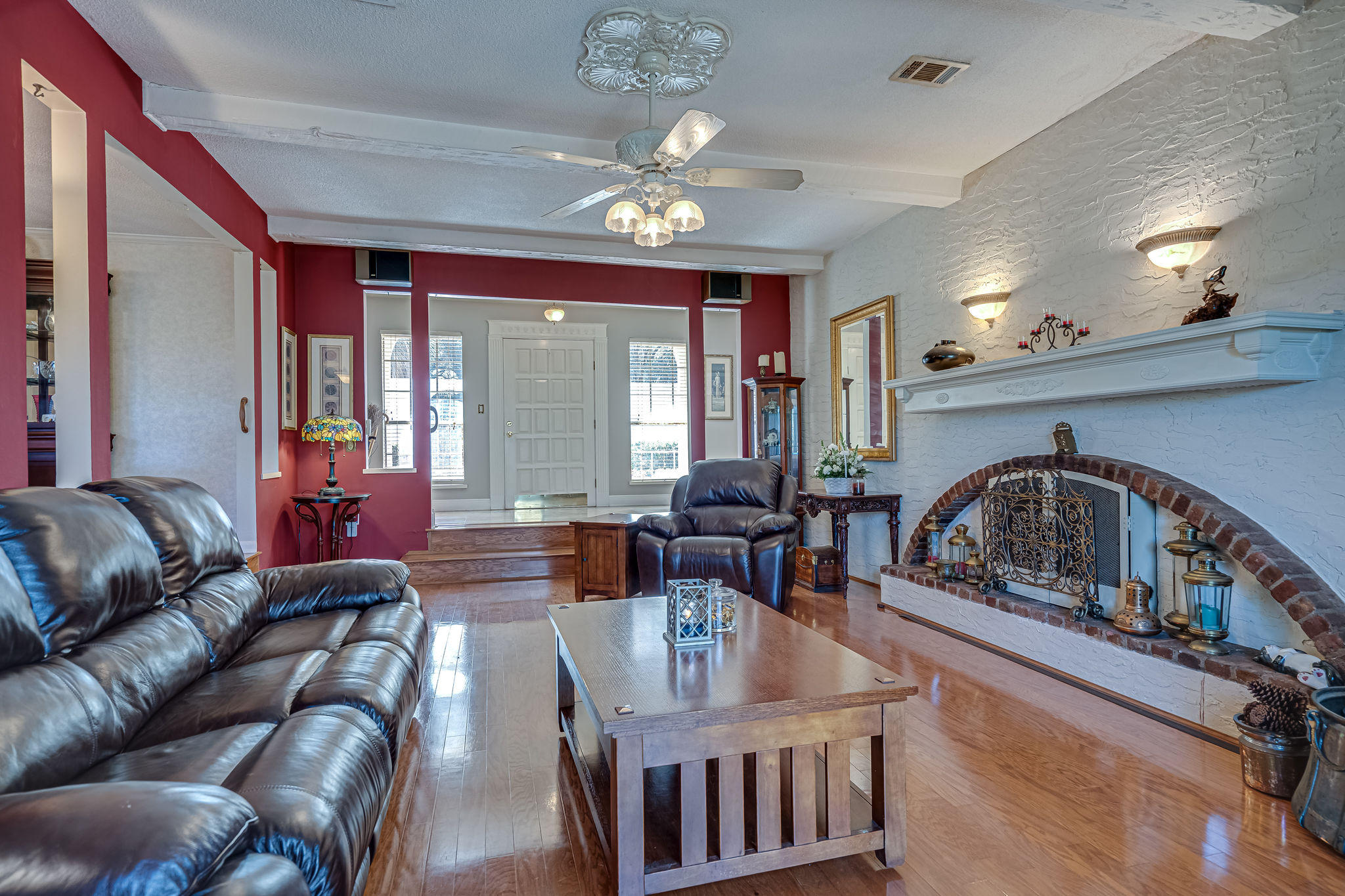 LAKE SHARON ESTATES - Residential