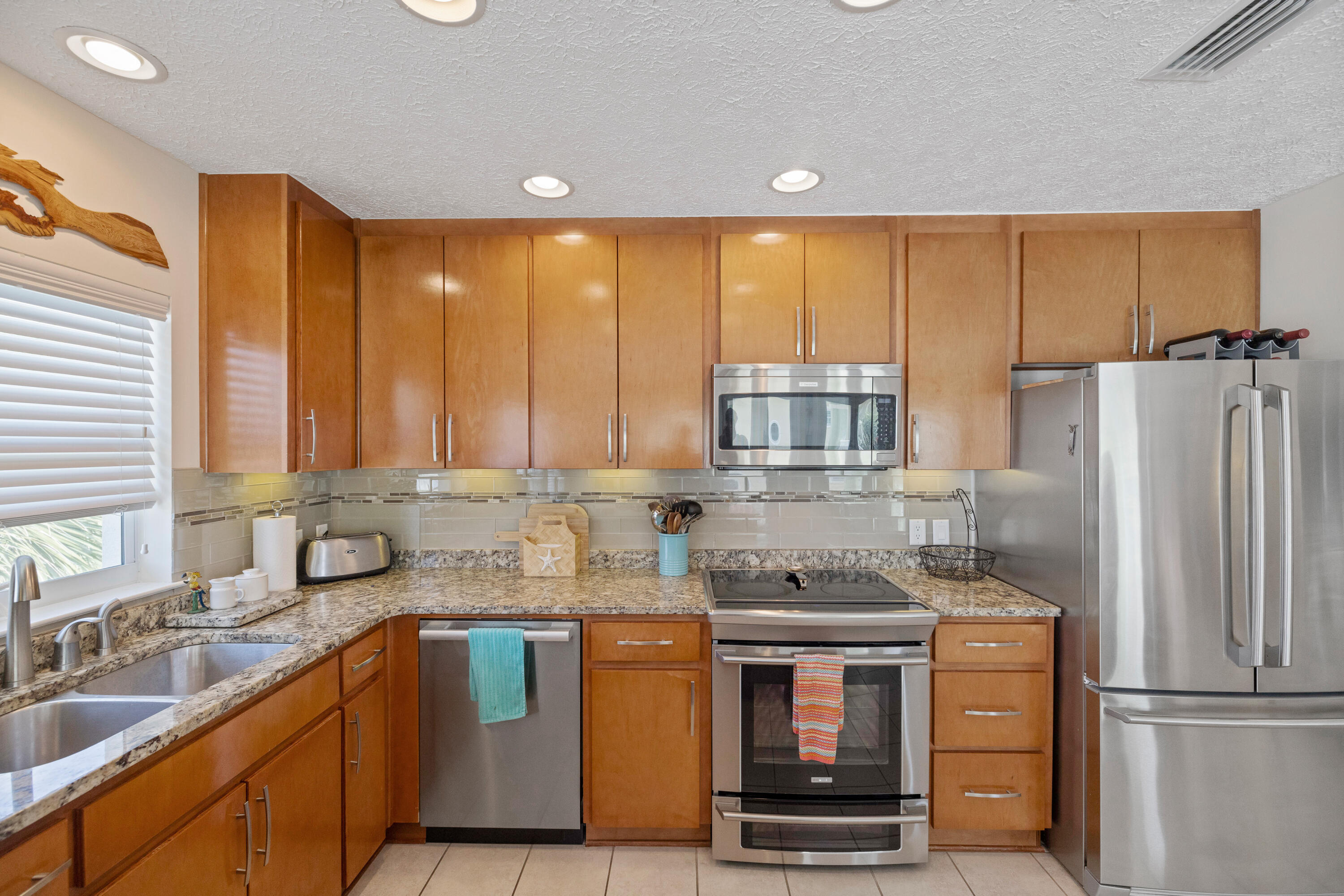 Santa Monica Beach - Residential