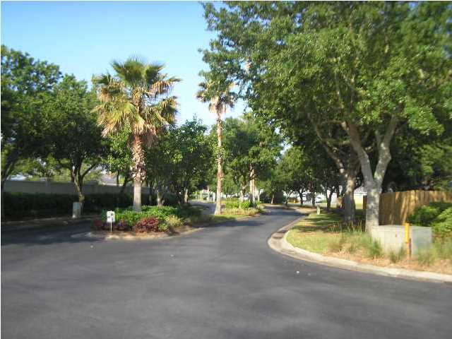 BAYSIDE - Residential