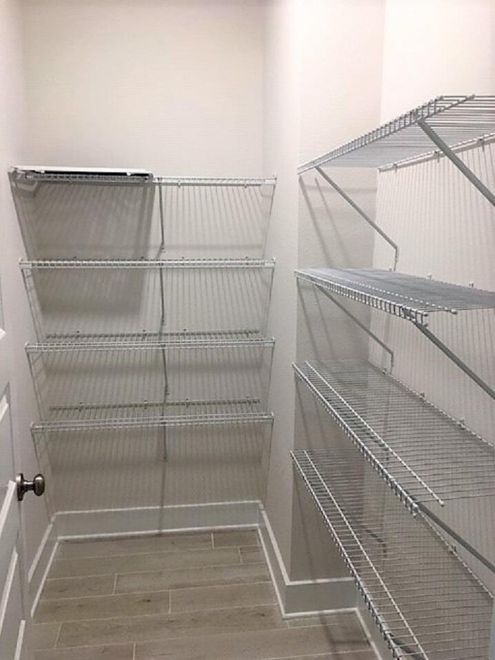 HILLWOOD ESTATES - Residential