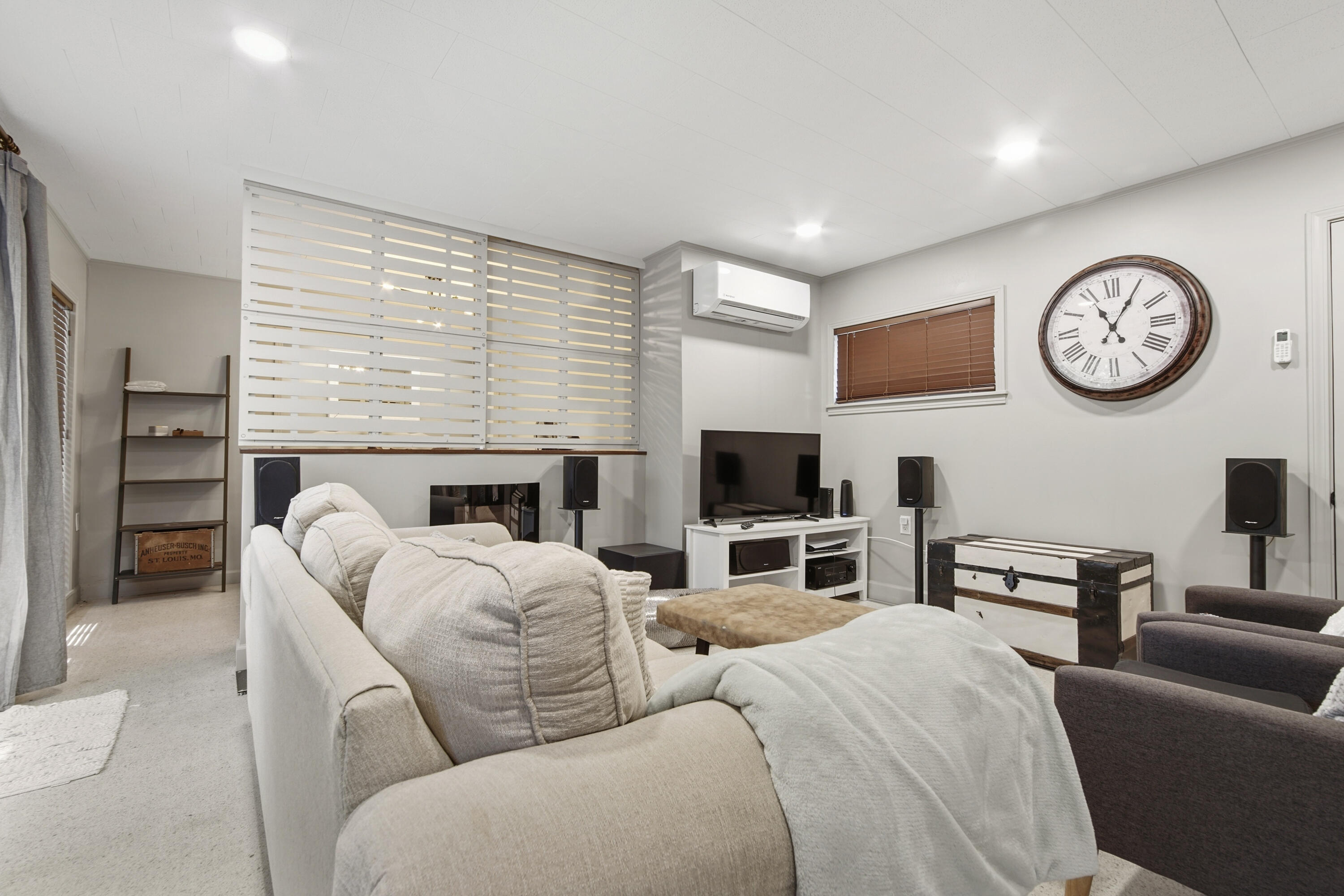 TOWN OF DEFUNIAK - Residential Lease