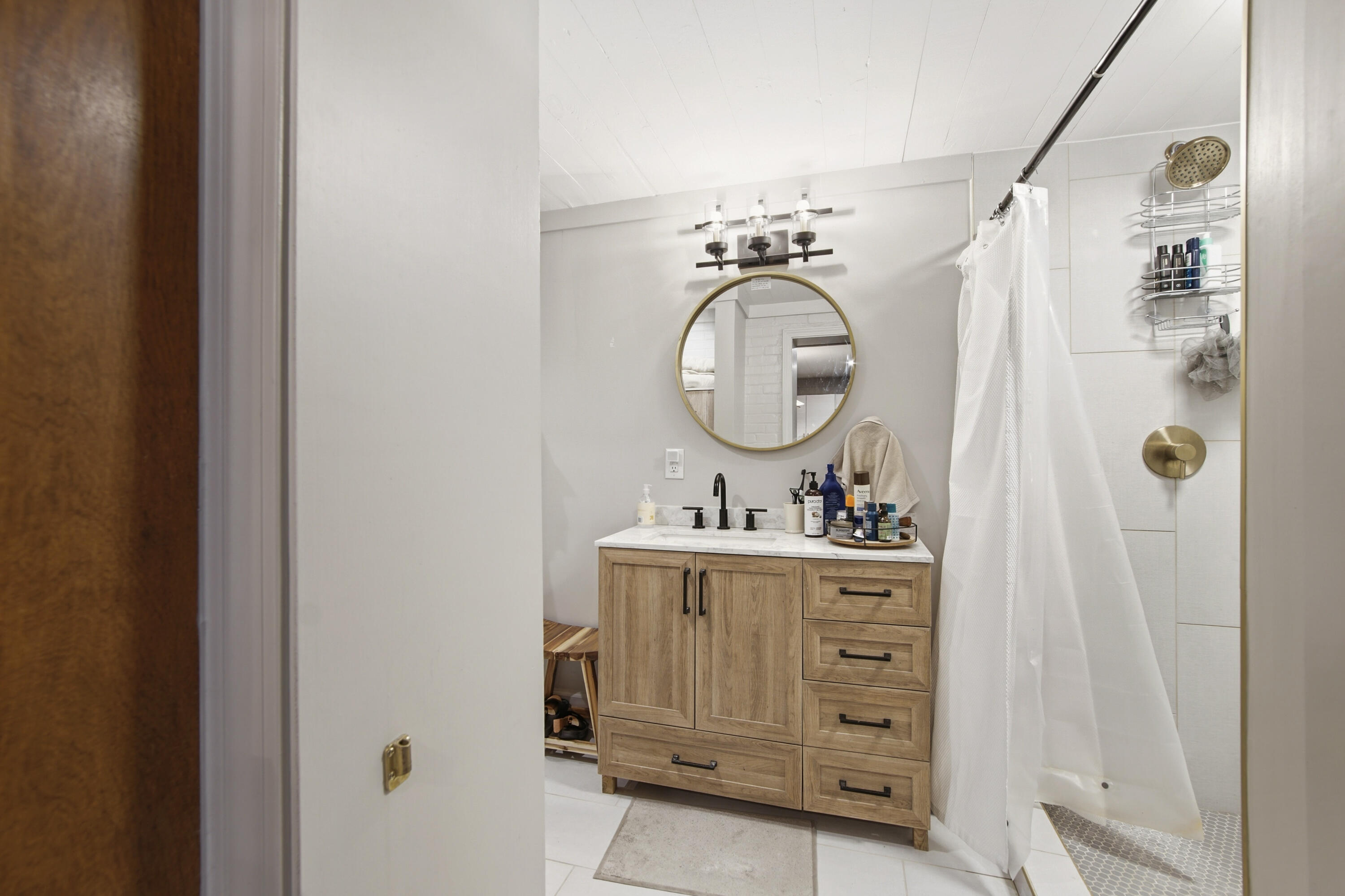 TOWN OF DEFUNIAK - Residential Lease