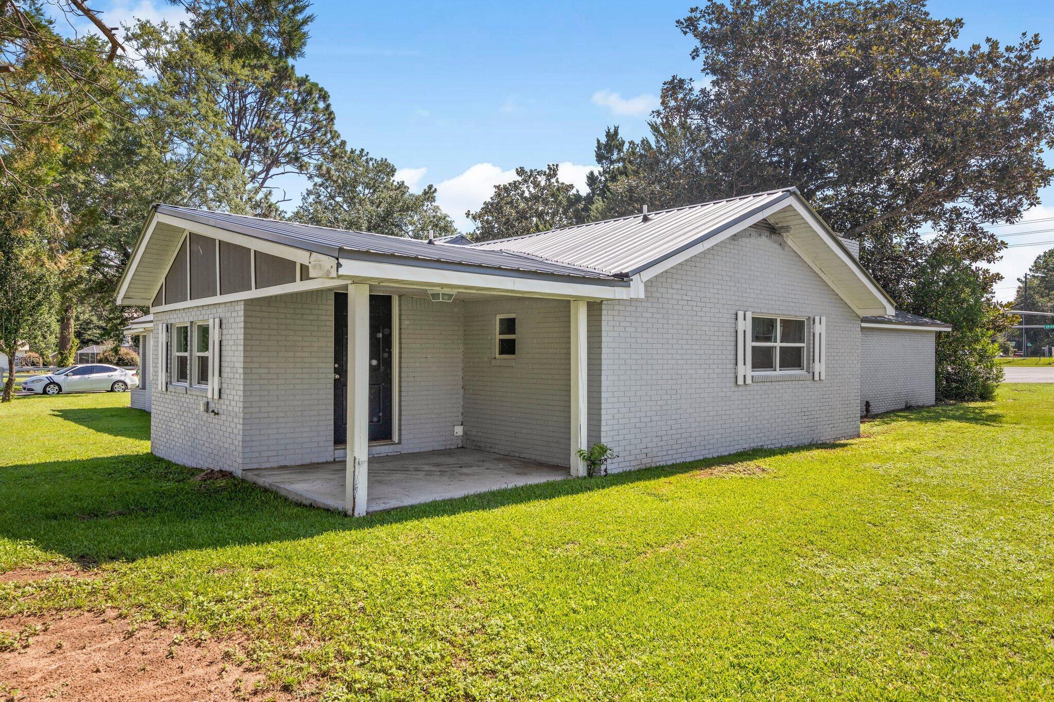 NORTH SUPERGROUP - Residential Lease