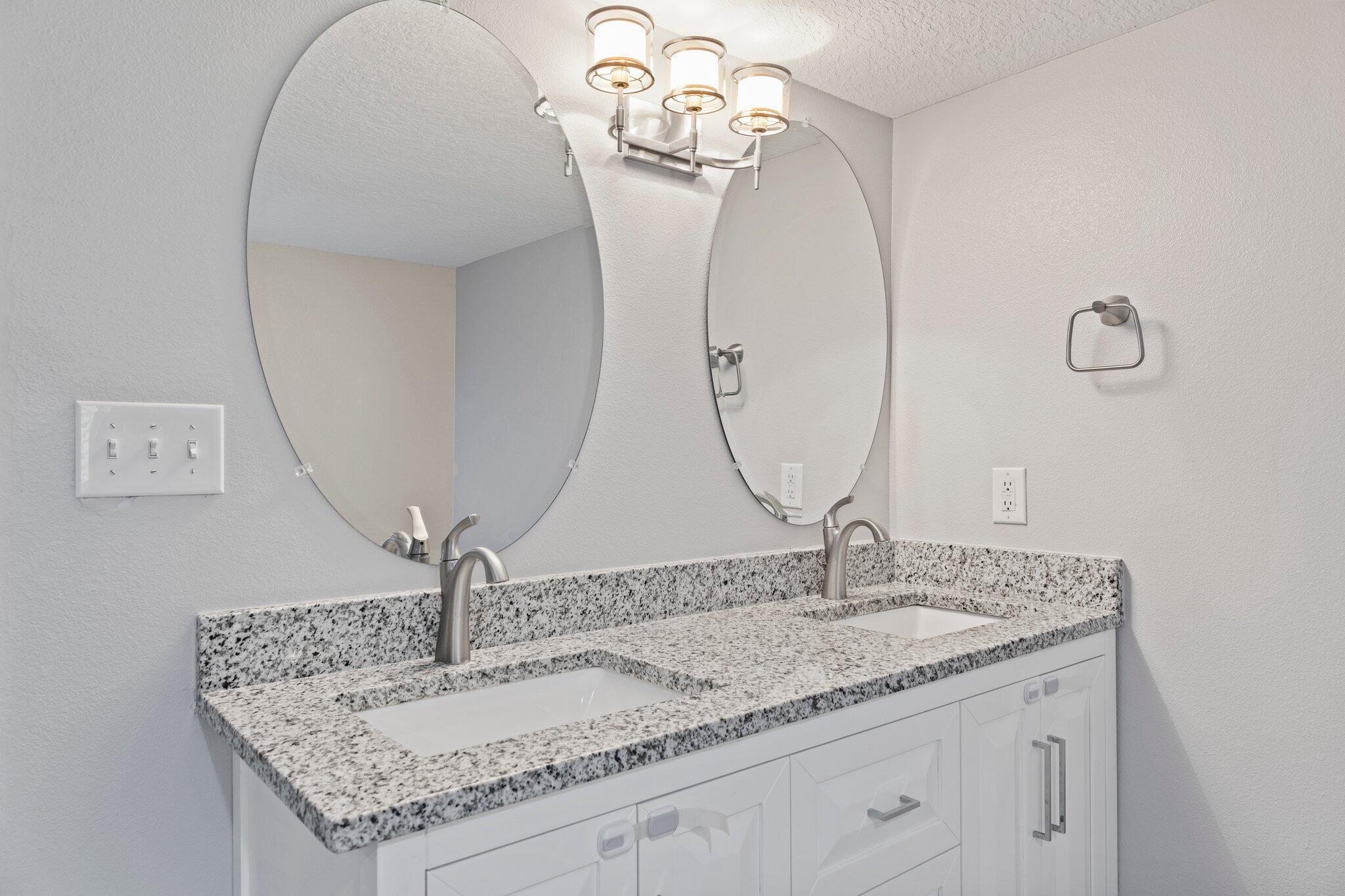 NORTH SUPERGROUP - Residential Lease