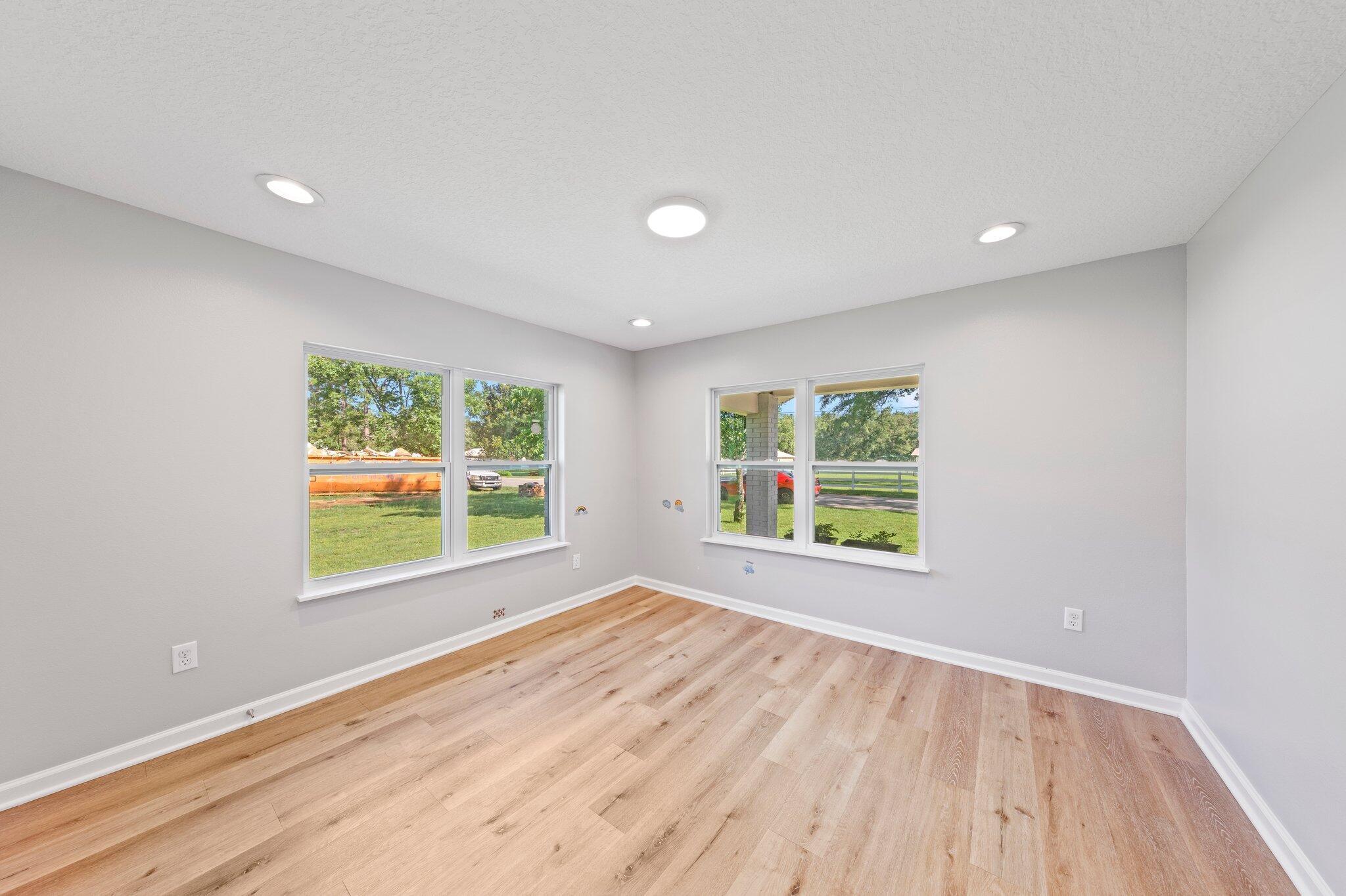 NORTH SUPERGROUP - Residential Lease