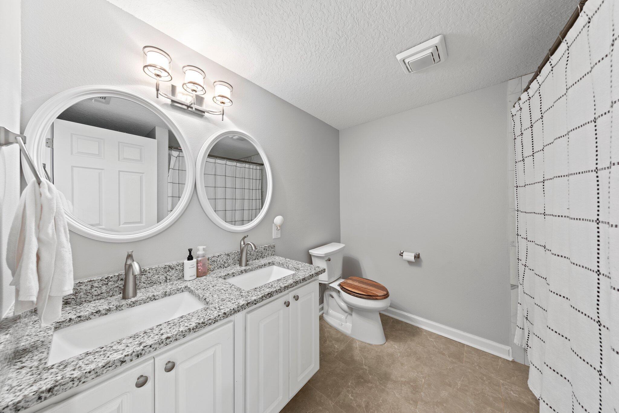 NORTH SUPERGROUP - Residential Lease