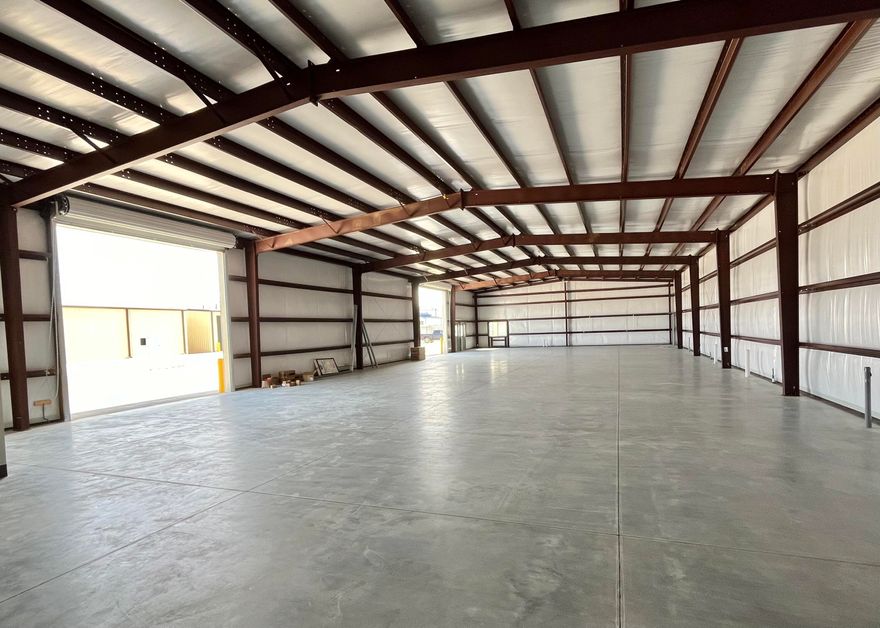 Finally- new light industrial space available for rent starting March 1st in Destin FL. Destin Industrial Park Phase 2 is an upscale business park conveniently located off of Airport Rd in Destin. This 32,400sf of office/ warehouse development will be available for occupancy in the 4th quarter of 2023. Units will range in size from 2000sf to 7200sf with 16ft eave heights, 14ft overhead doors and varying interior layouts.