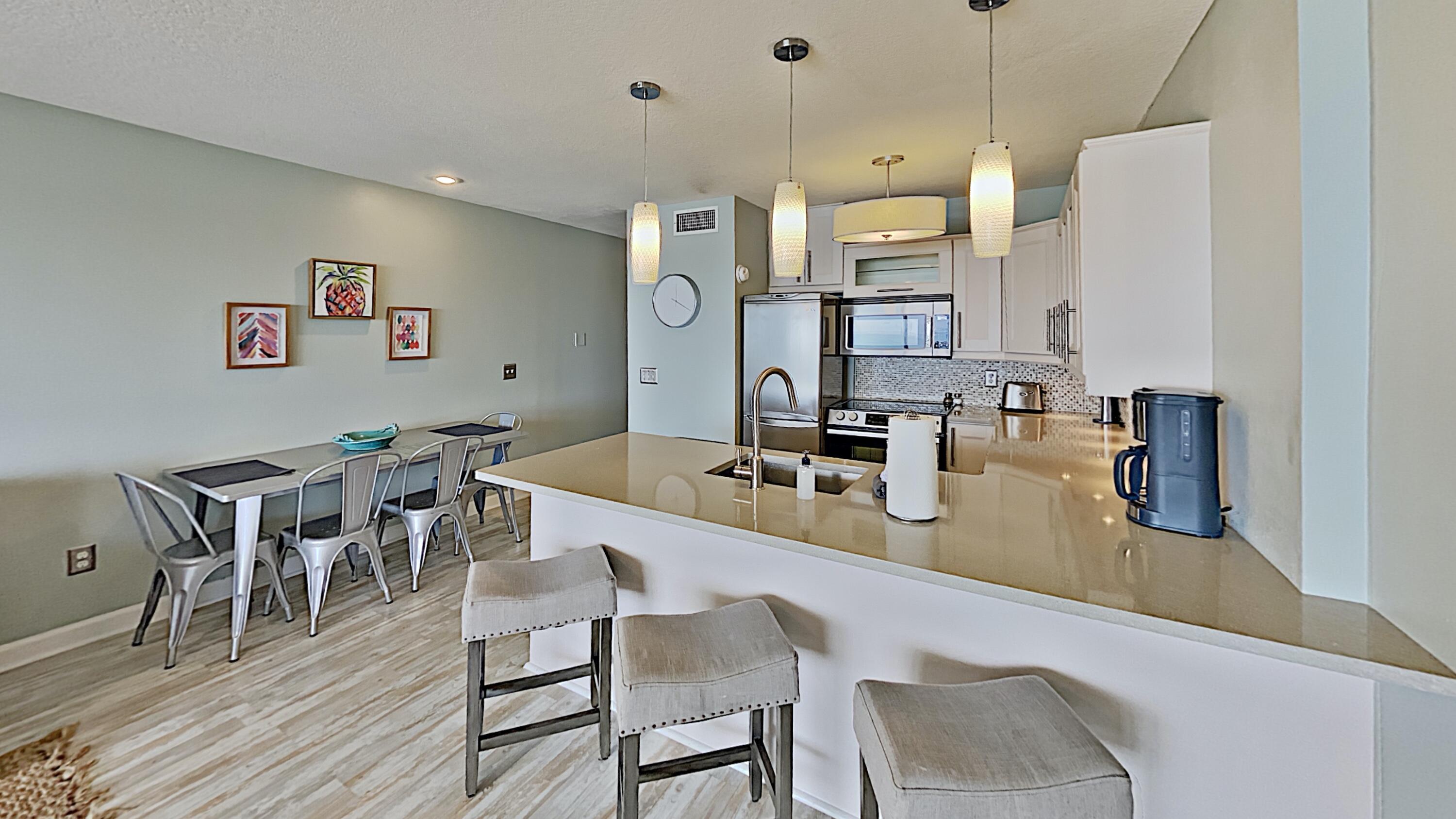 MISTRAL CONDO - Residential