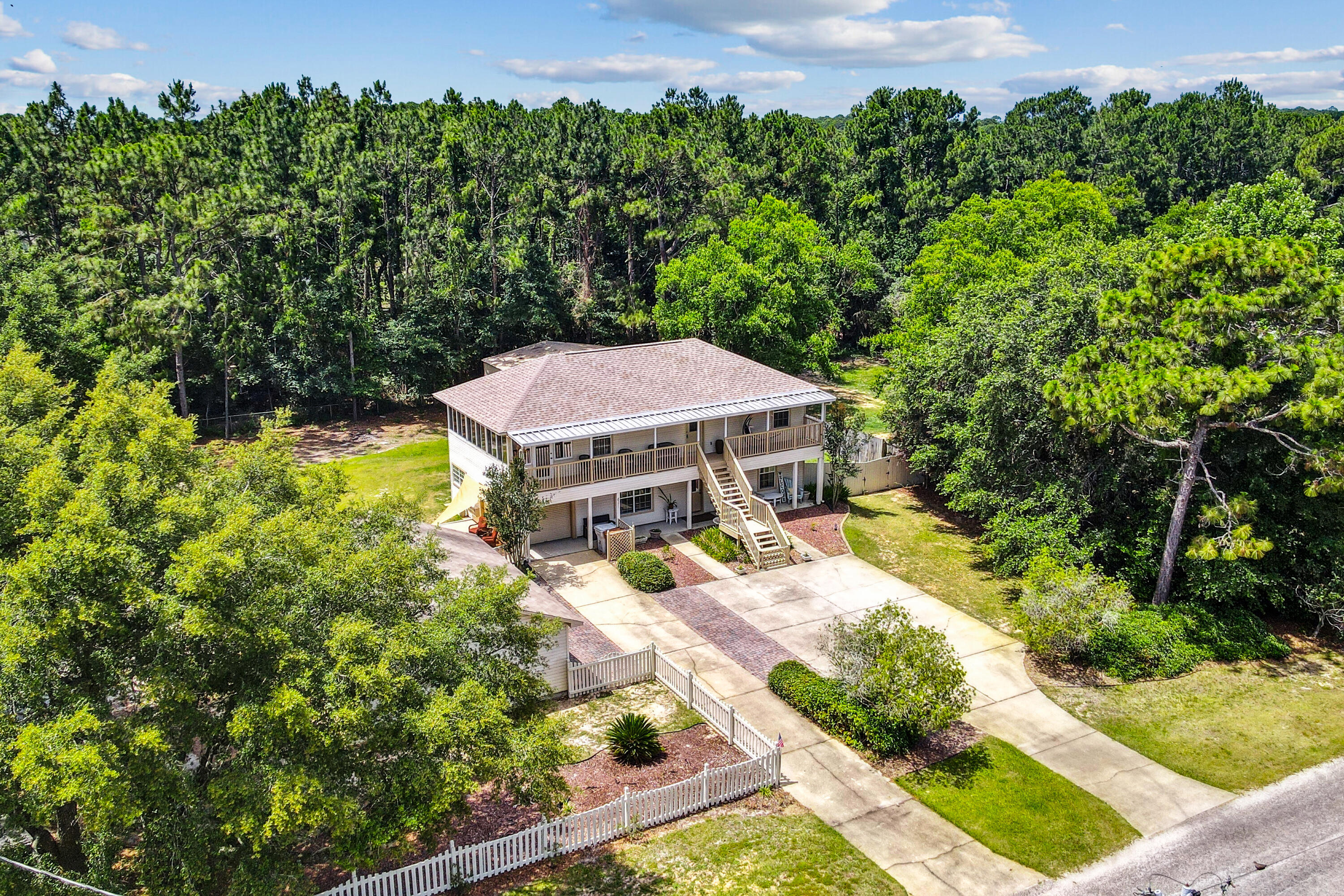 NAVARRE S/D 2ND ADDN - Residential