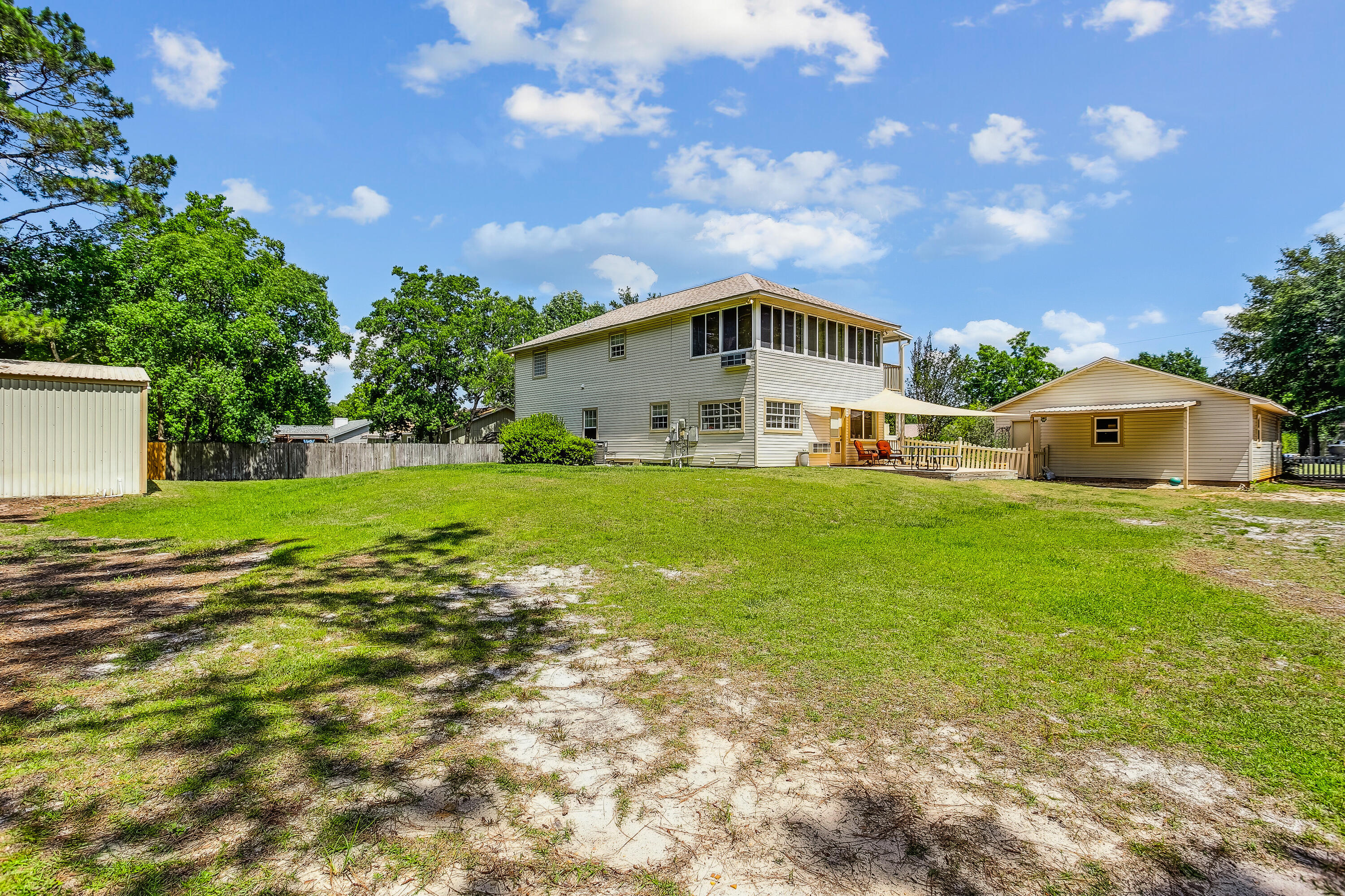 NAVARRE S/D 2ND ADDN - Residential