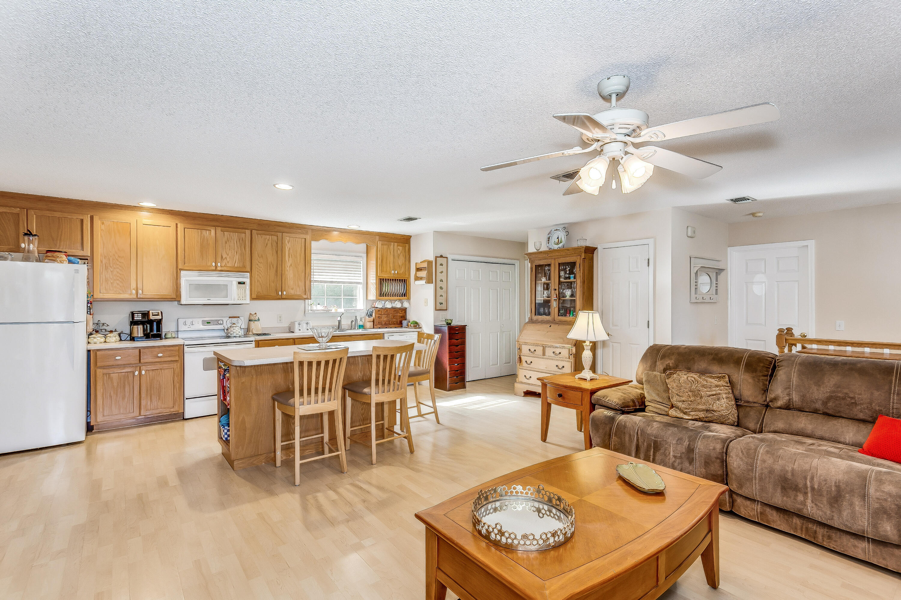 NAVARRE S/D 2ND ADDN - Residential