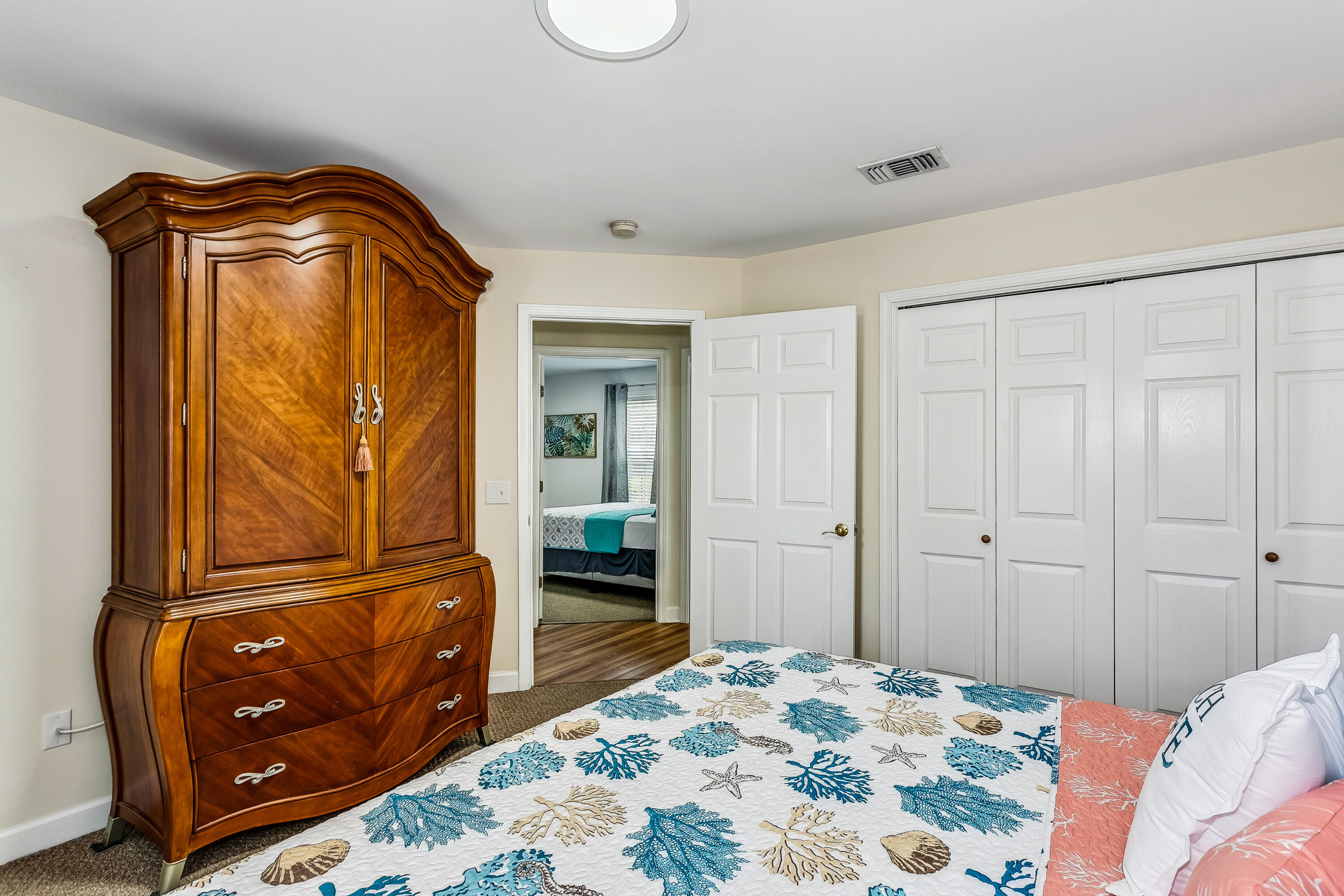 NAVARRE S/D 2ND ADDN - Residential