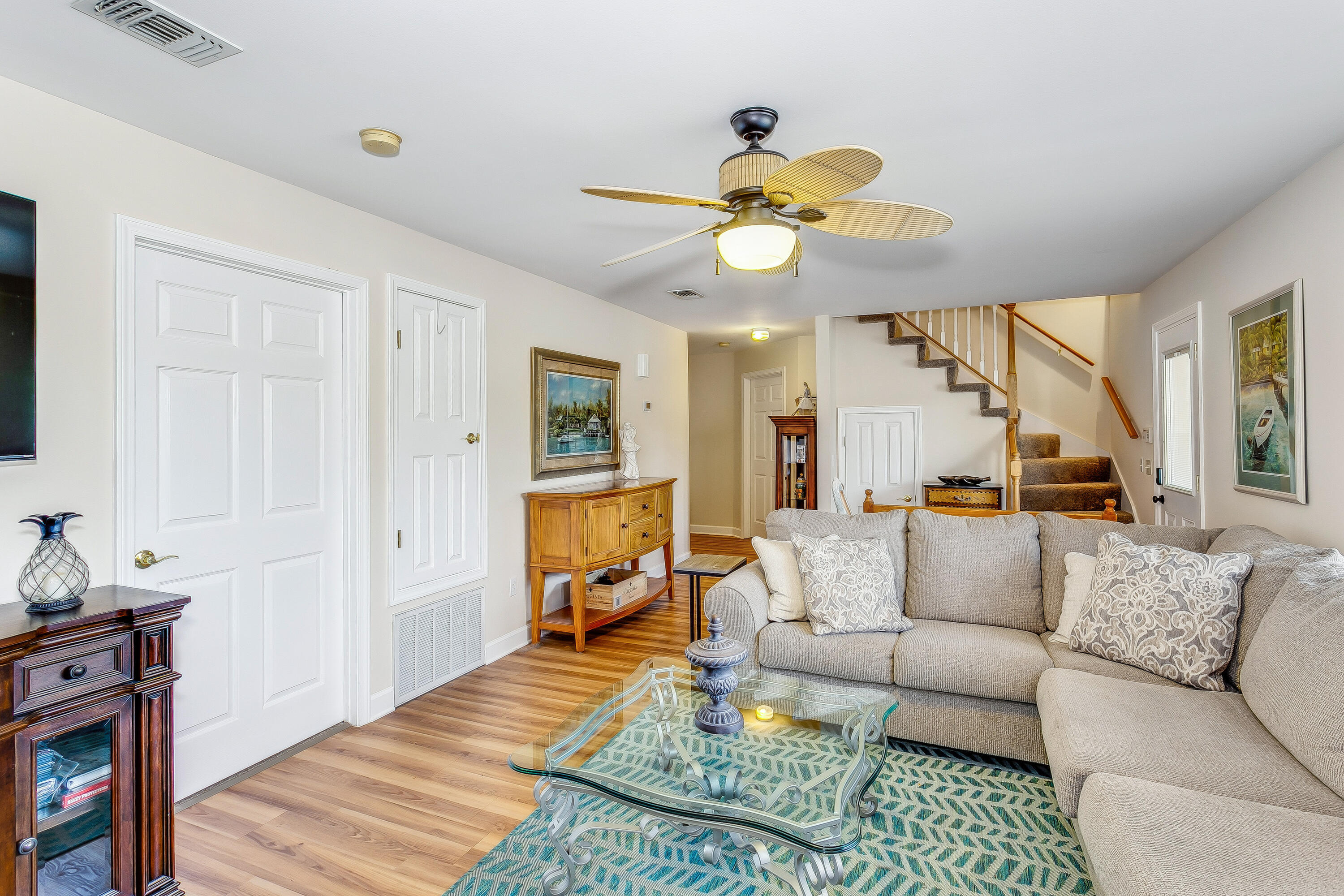 NAVARRE S/D 2ND ADDN - Residential