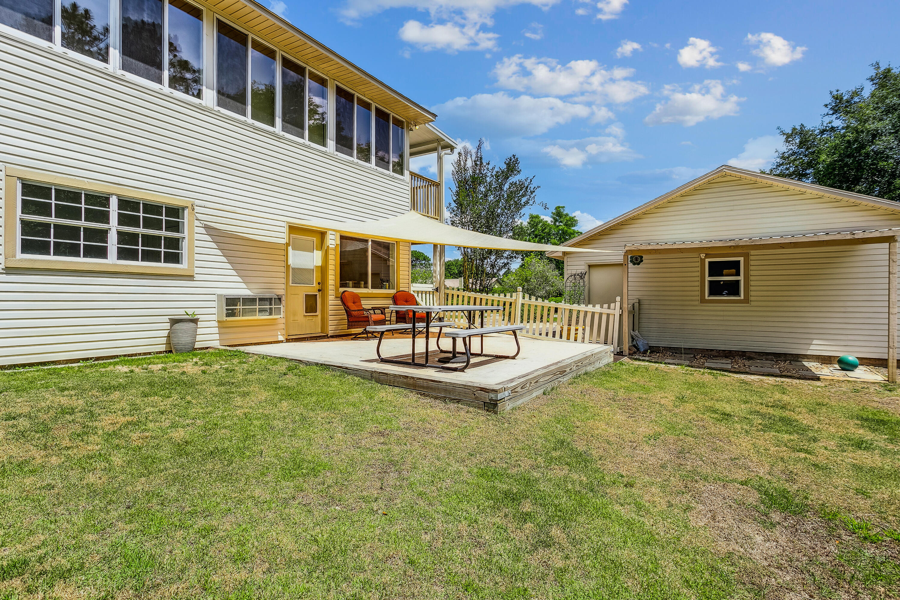 NAVARRE S/D 2ND ADDN - Residential