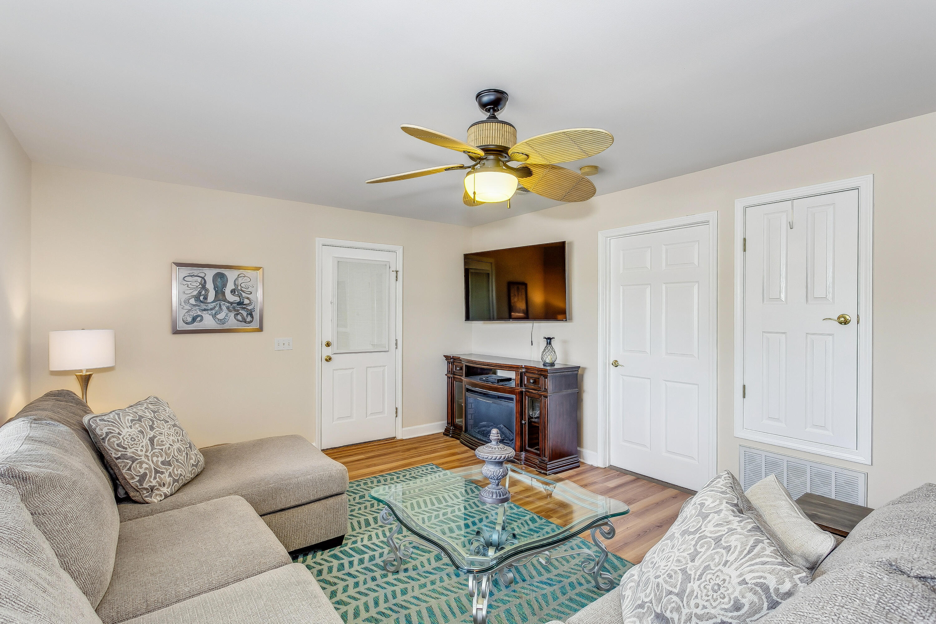 NAVARRE S/D 2ND ADDN - Residential