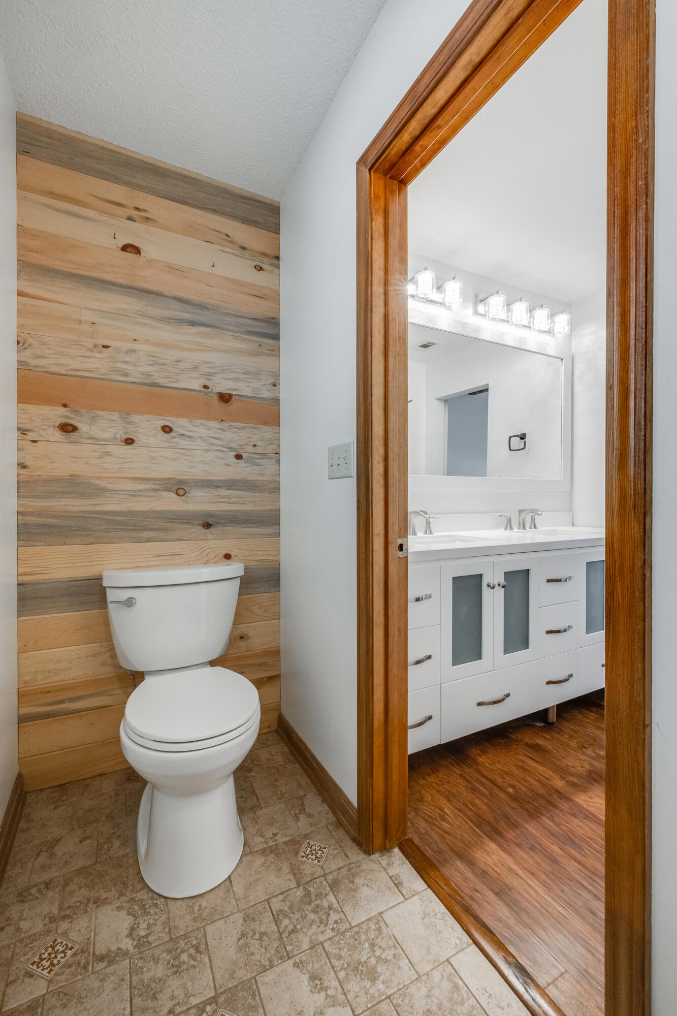 PAGE PLACE 2 - Residential