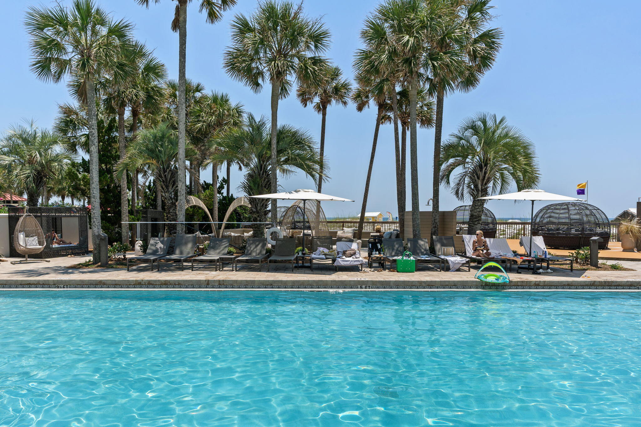 ONE BEACH CLUB DRIVE - Residential