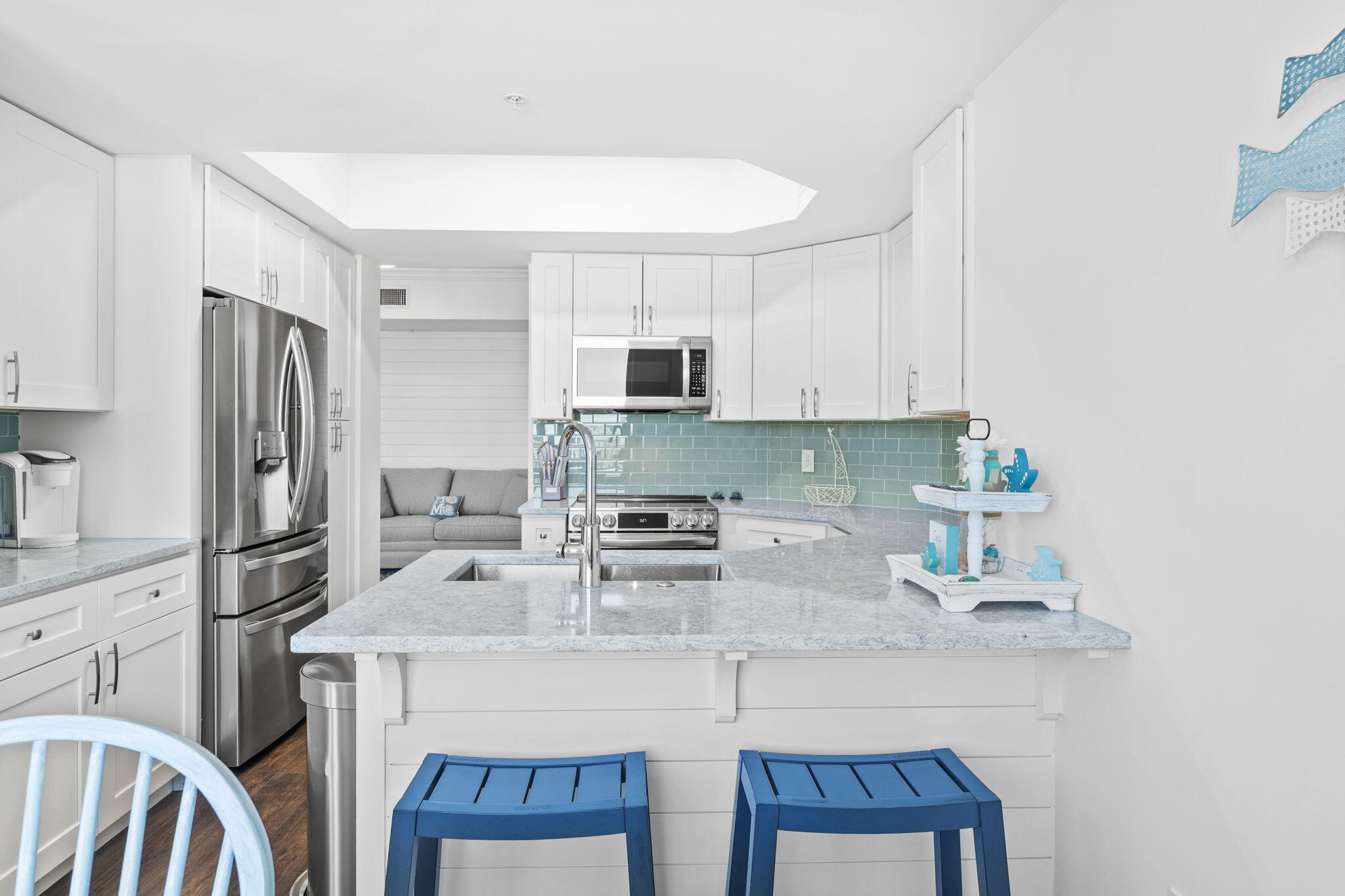 ONE BEACH CLUB DRIVE - Residential