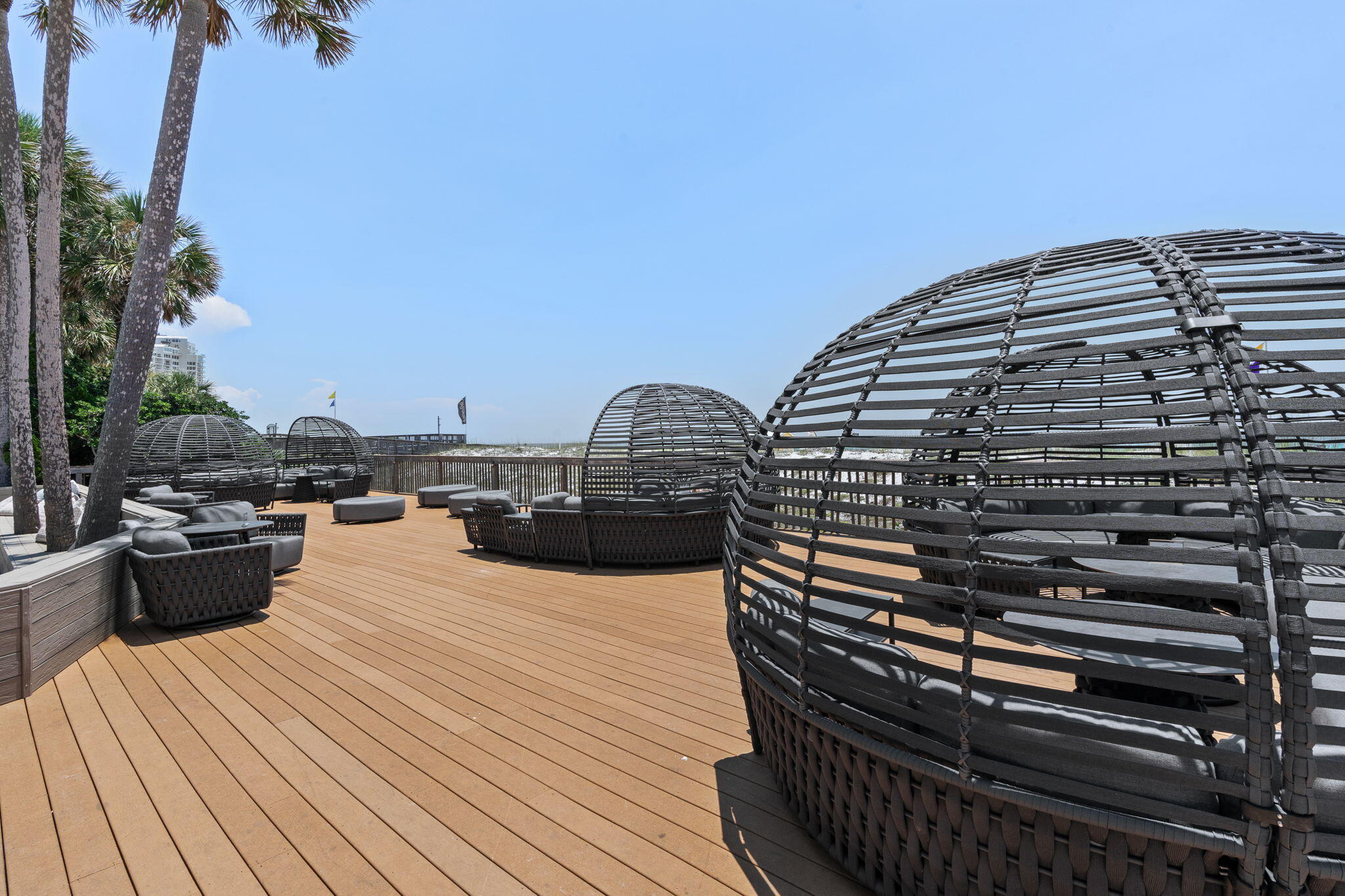 ONE BEACH CLUB DRIVE - Residential