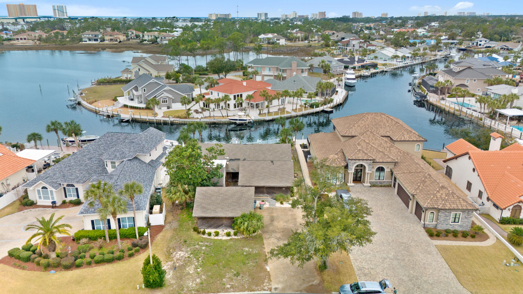 Baypoint - Residential