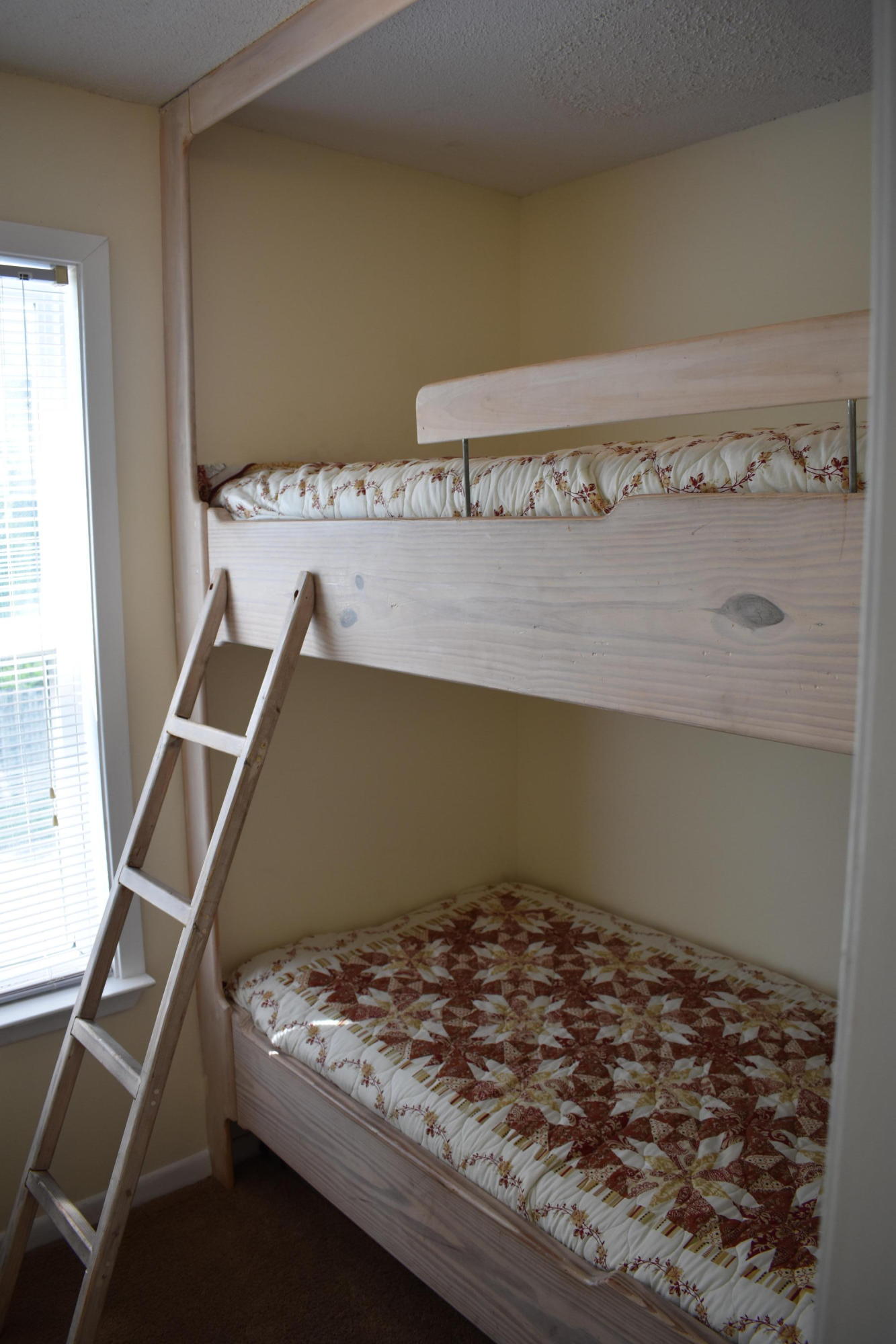 SEA CABINS T/H - Residential