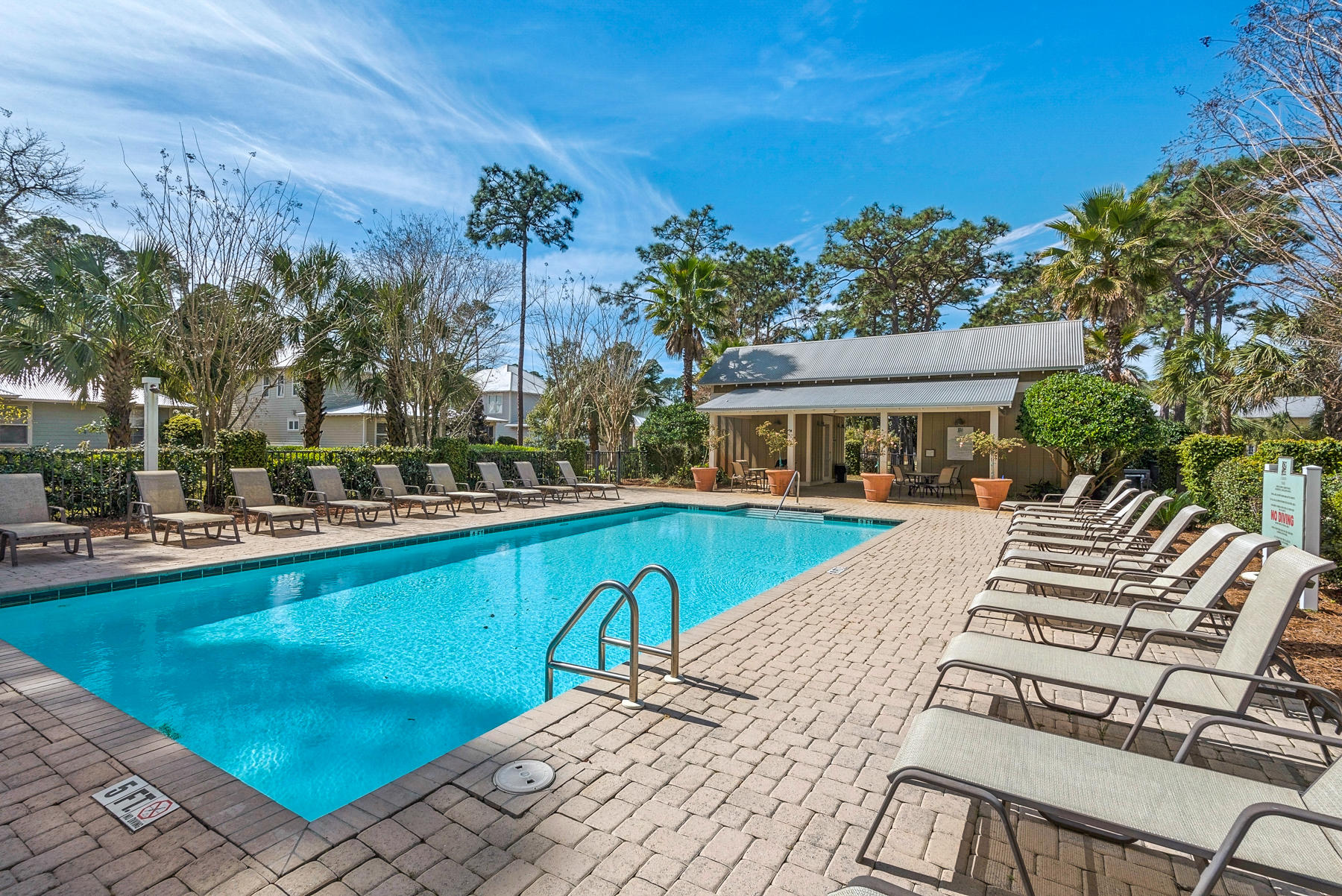 CARSON OAKS - Residential