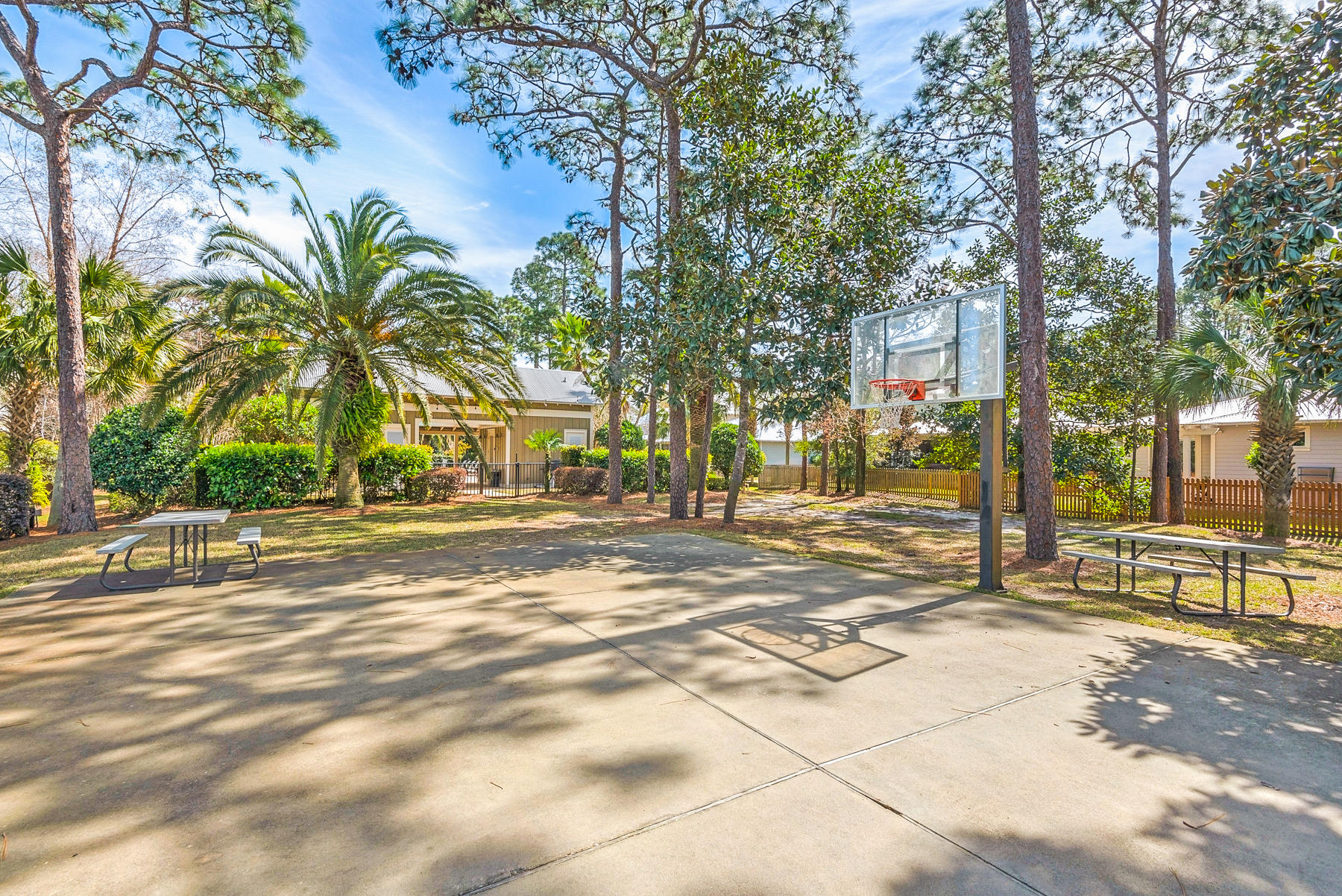 CARSON OAKS - Residential