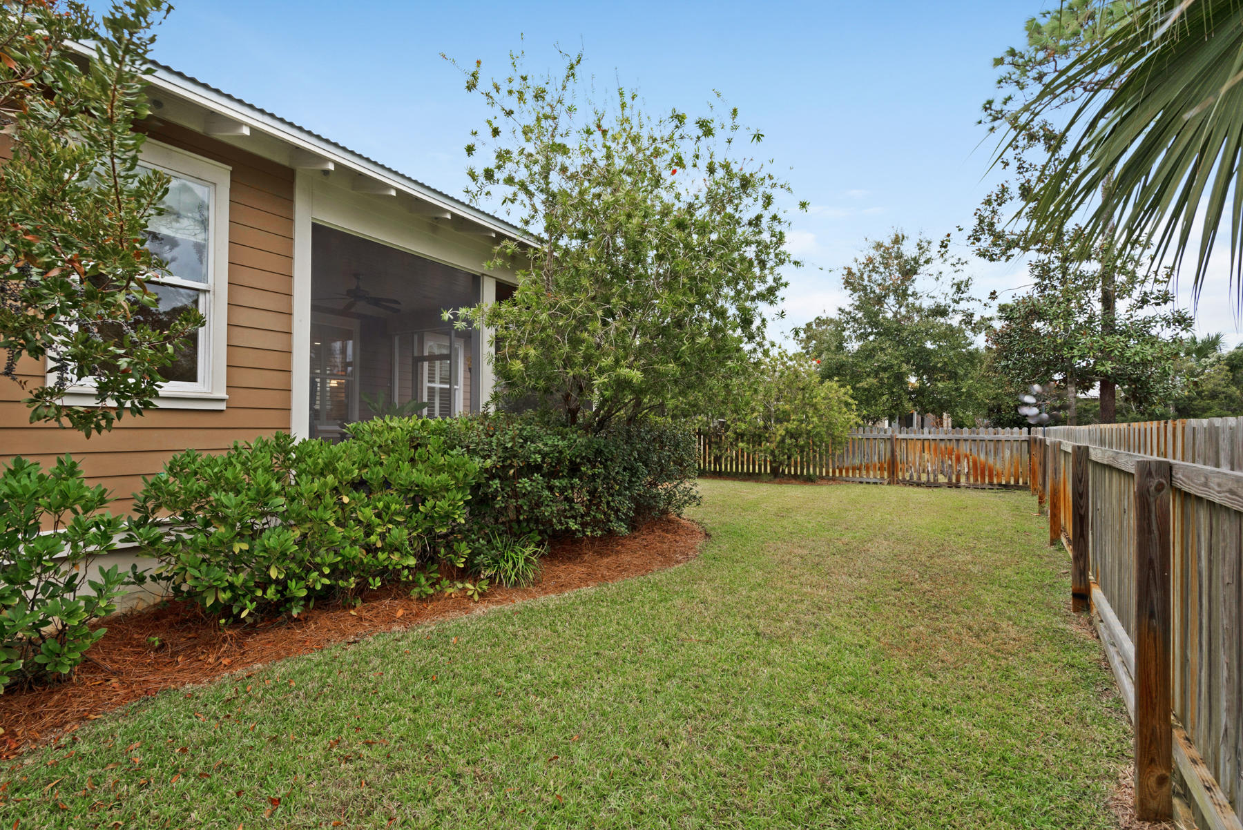 CARSON OAKS - Residential