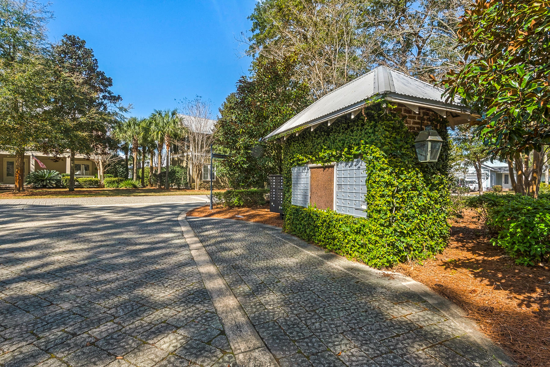 CARSON OAKS - Residential