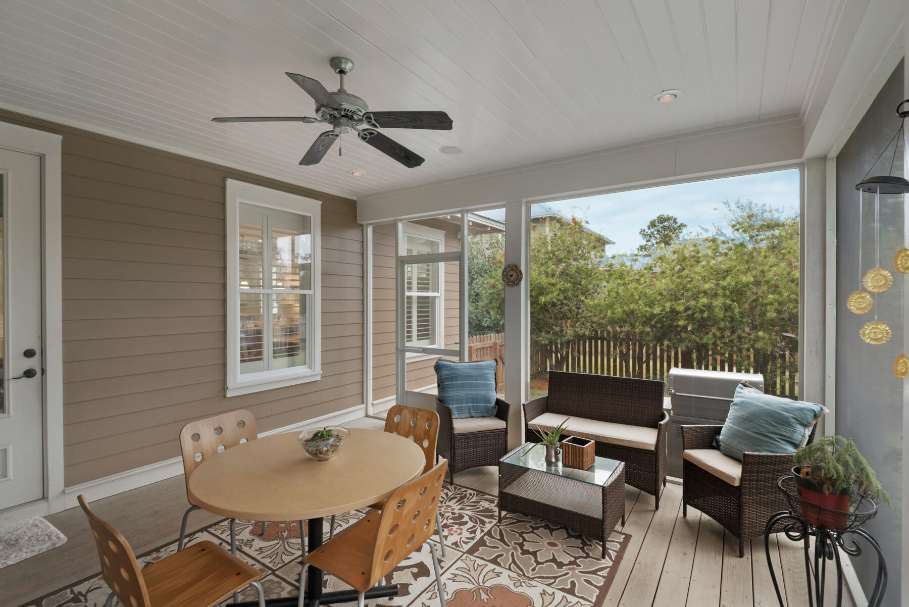 CARSON OAKS - Residential