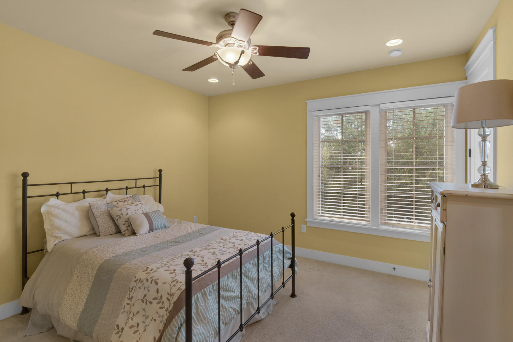 CARSON OAKS - Residential