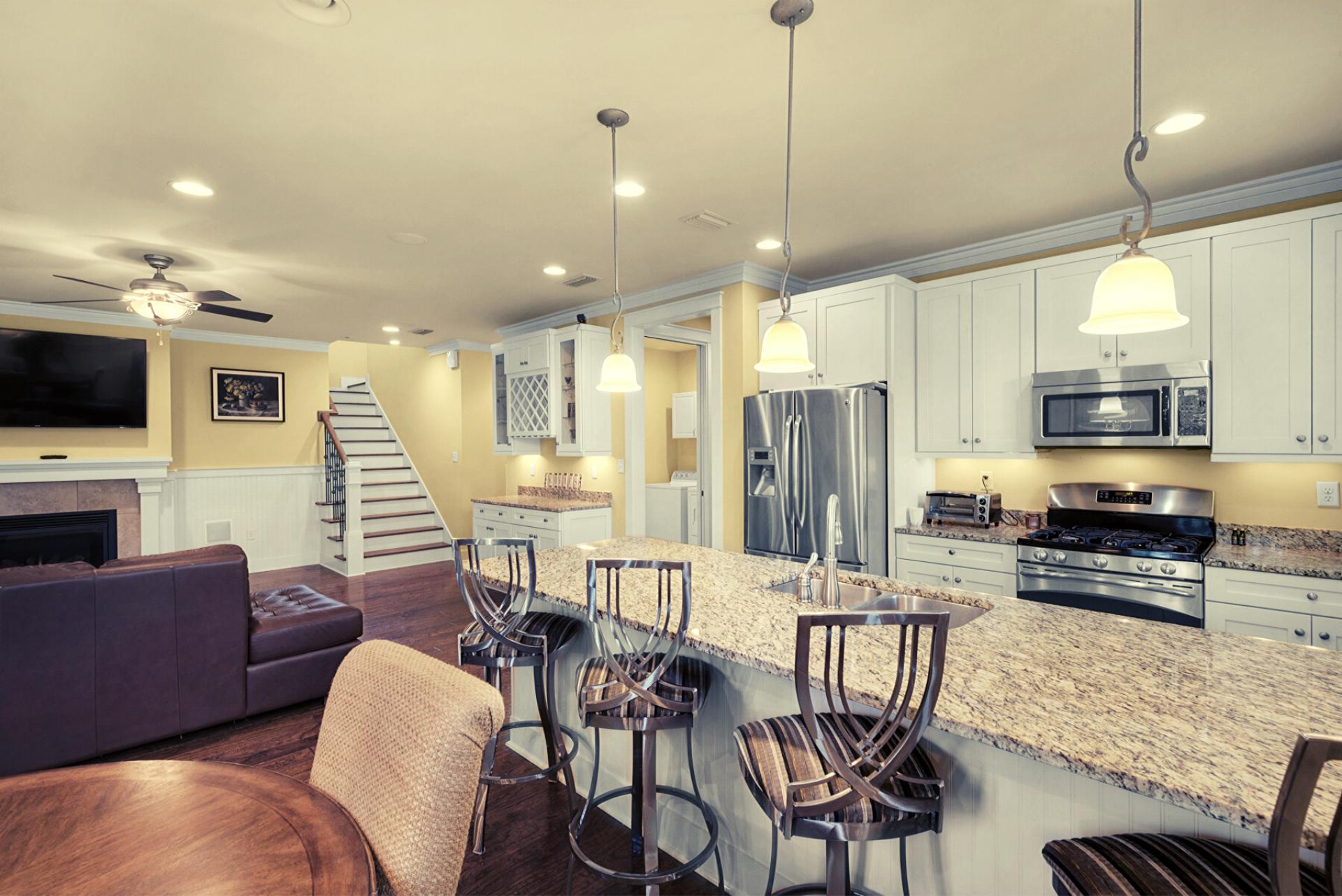 CARSON OAKS - Residential