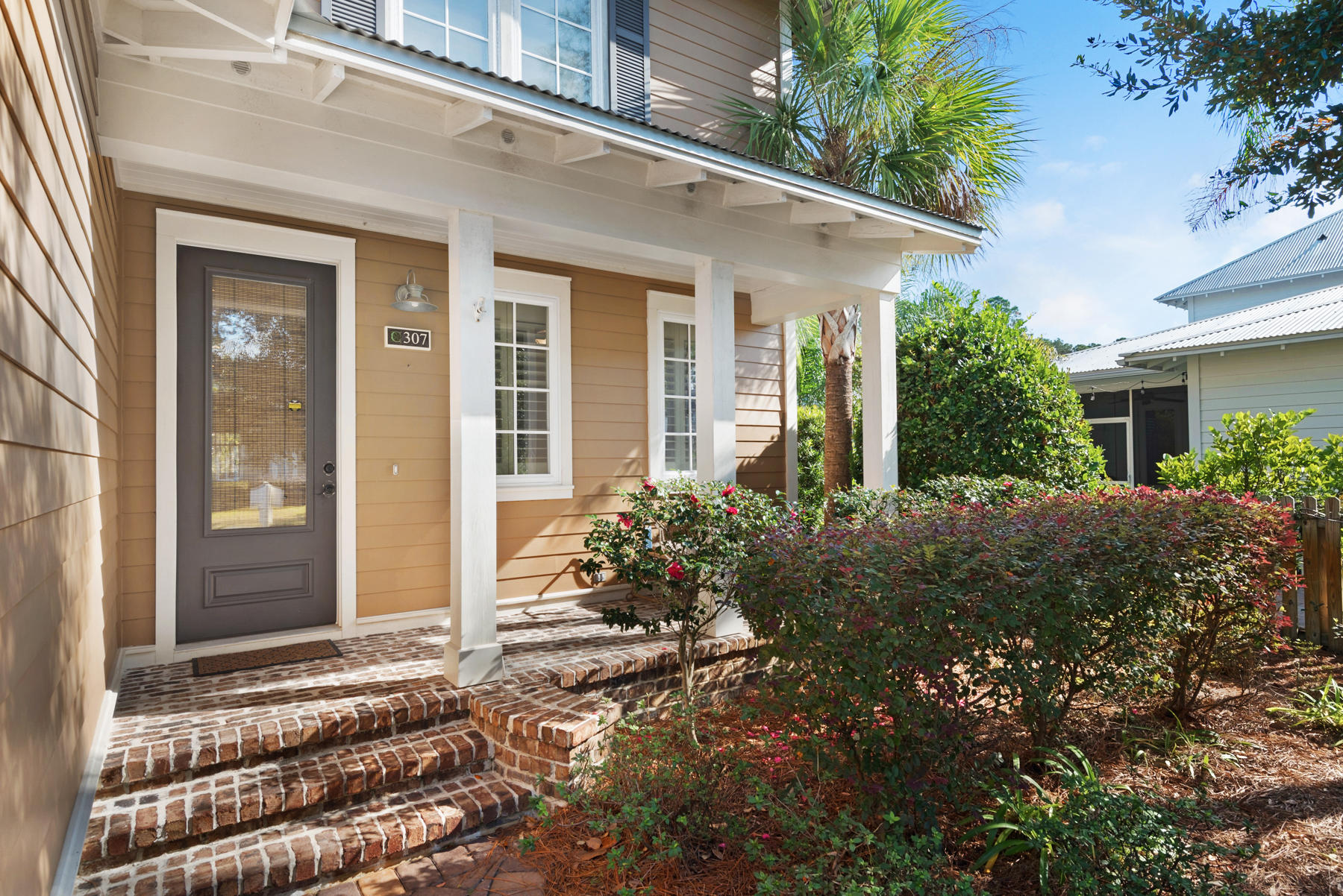 CARSON OAKS - Residential