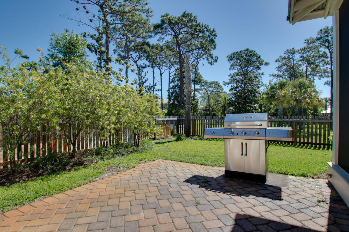 CARSON OAKS - Residential