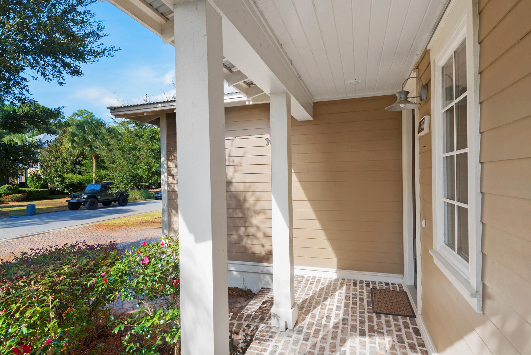 CARSON OAKS - Residential