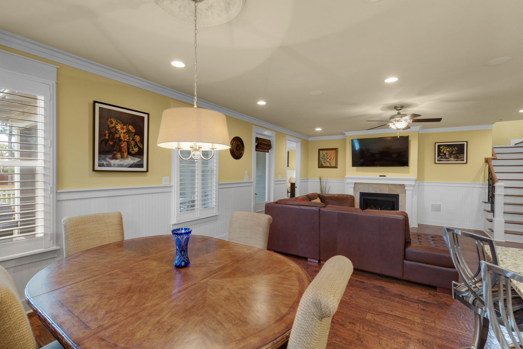 CARSON OAKS - Residential