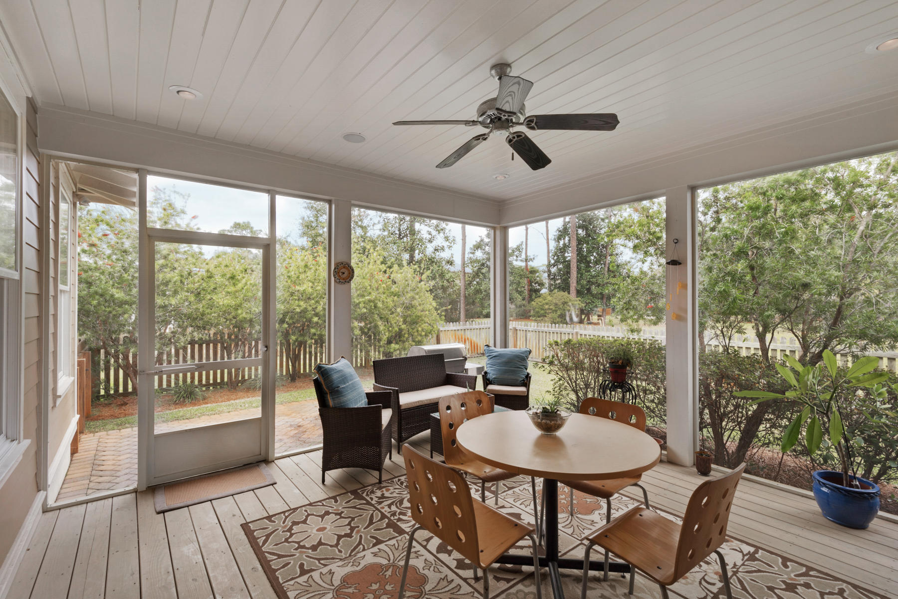 CARSON OAKS - Residential