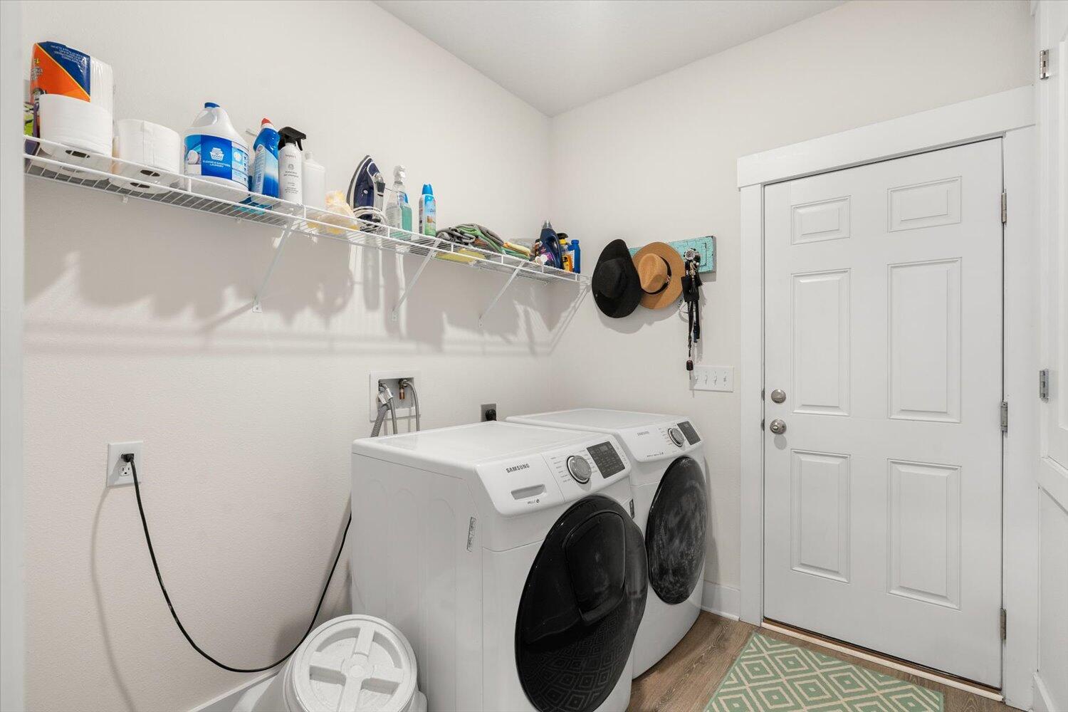 Water Leaf - Residential