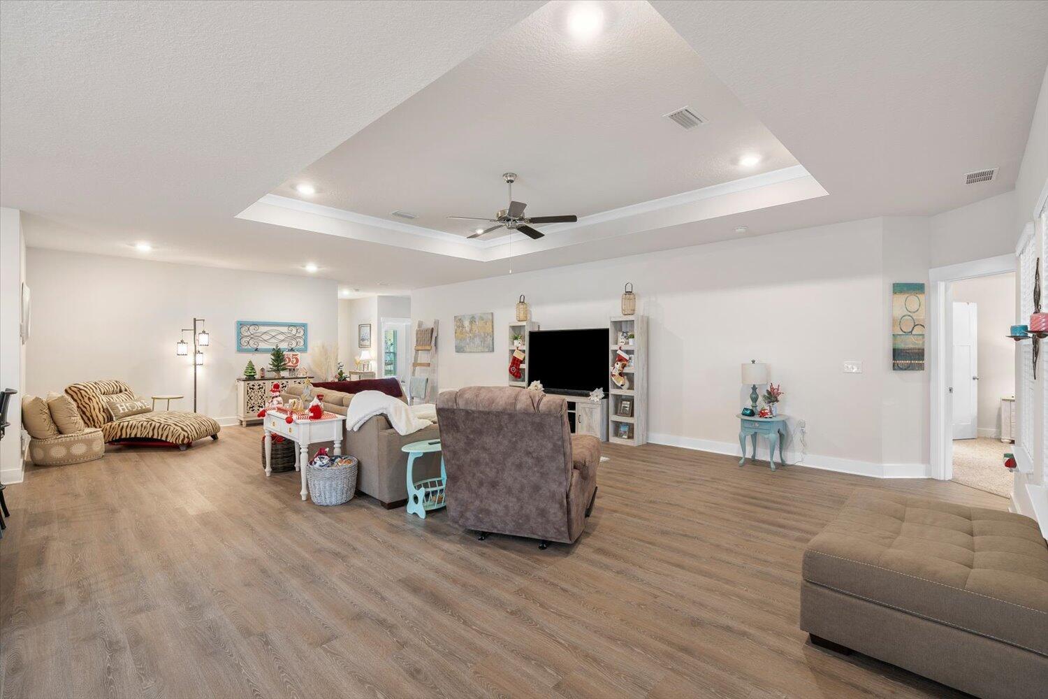 Water Leaf - Residential