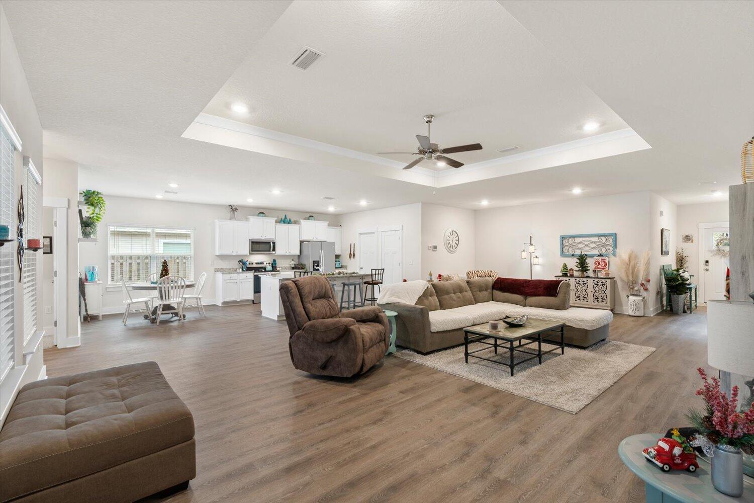 Water Leaf - Residential